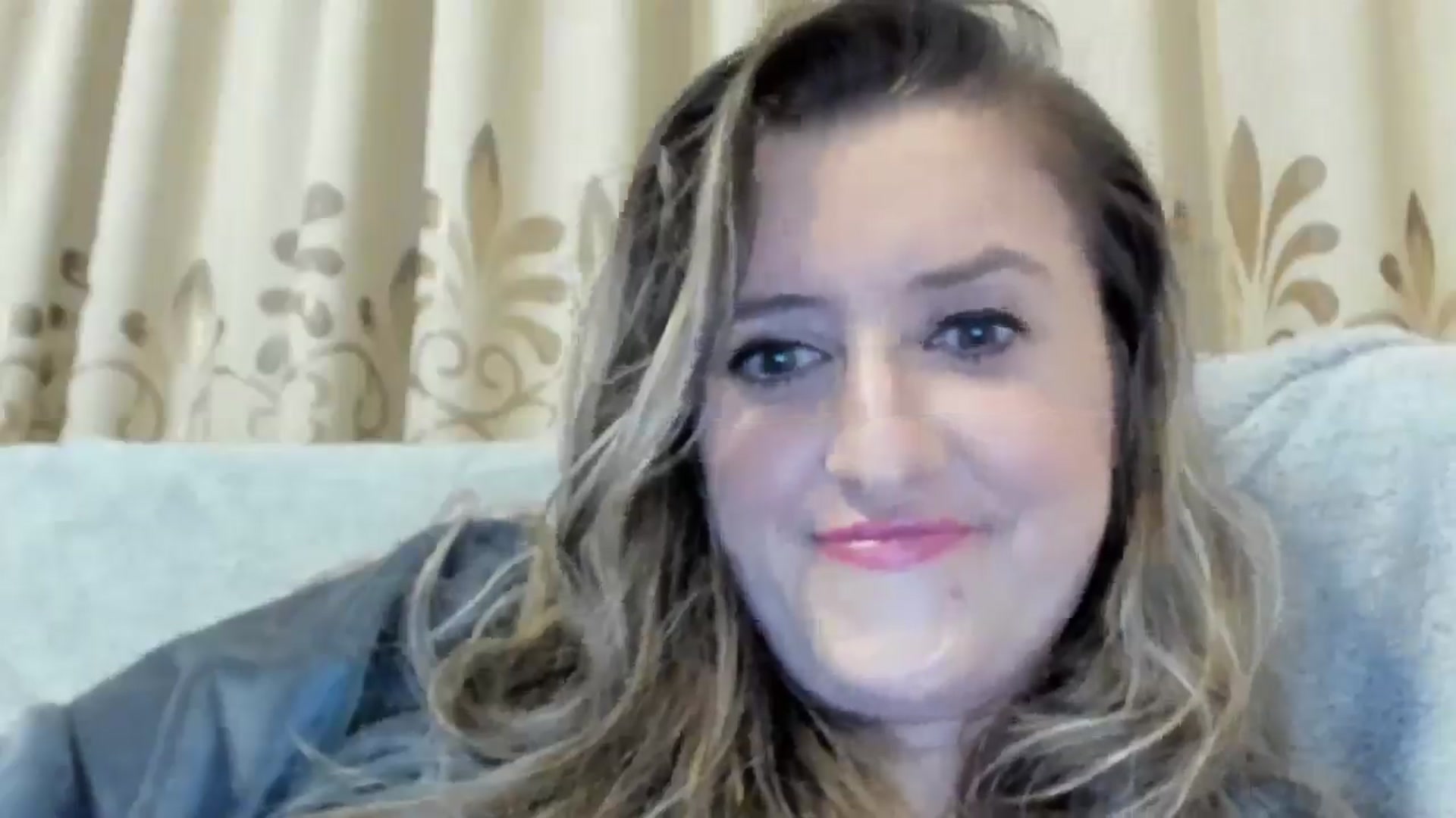 Gallery image thumbnail from BestDream's myfreecams stream on, 10/19/2024, 22:47 image 15 of 20