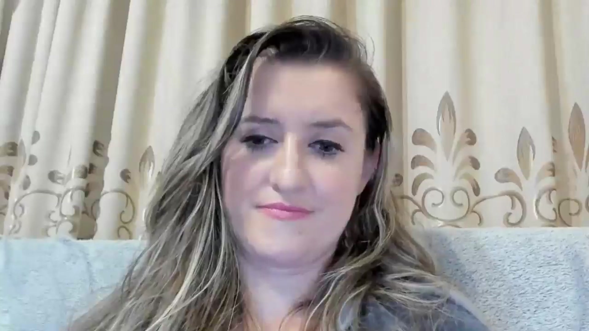 Gallery image thumbnail from BestDream's myfreecams stream on, 10/19/2024, 23:44 image 12 of 20