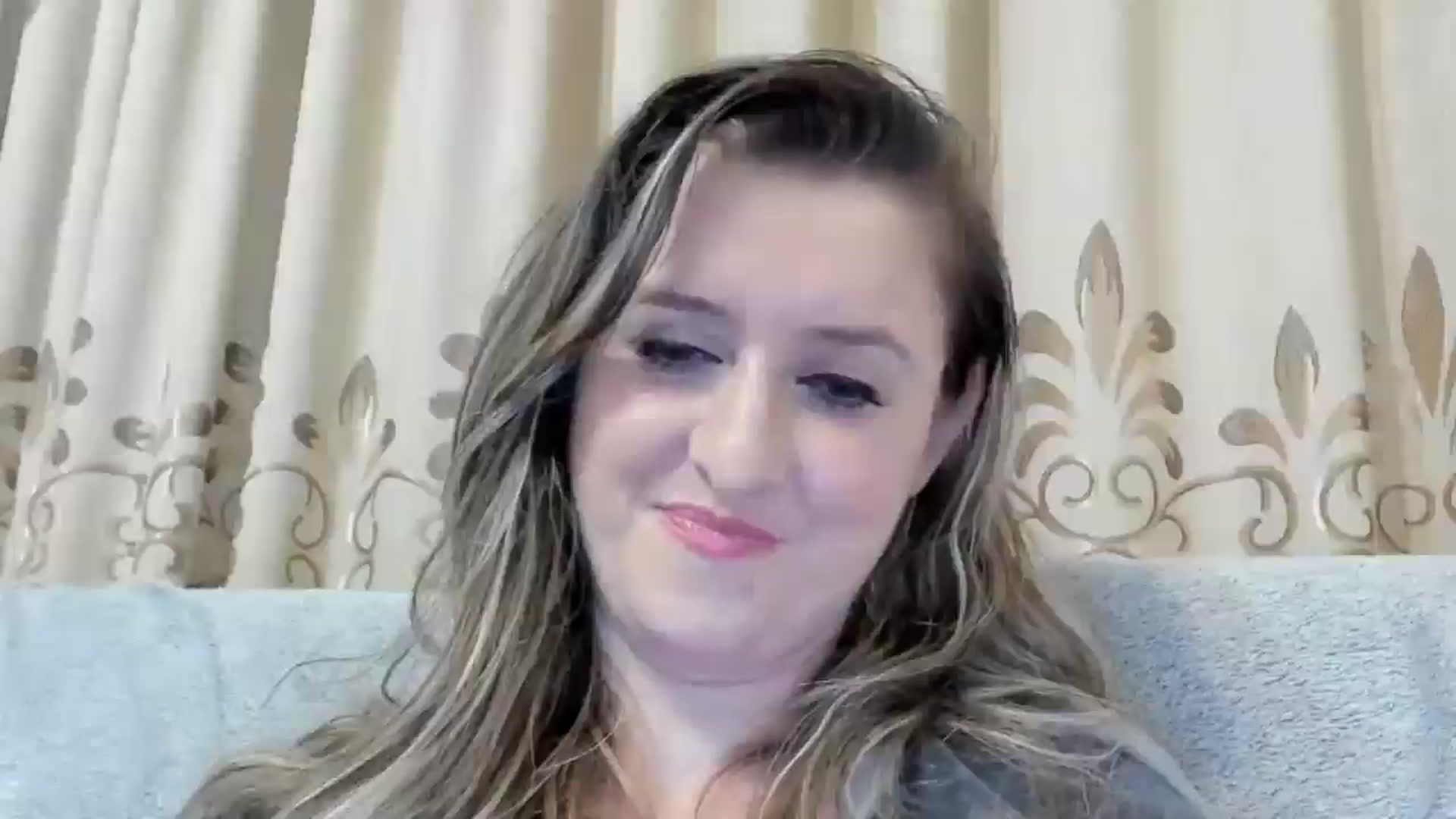 Gallery image thumbnail from BestDream's myfreecams stream on, 10/19/2024, 23:44 image 17 of 20