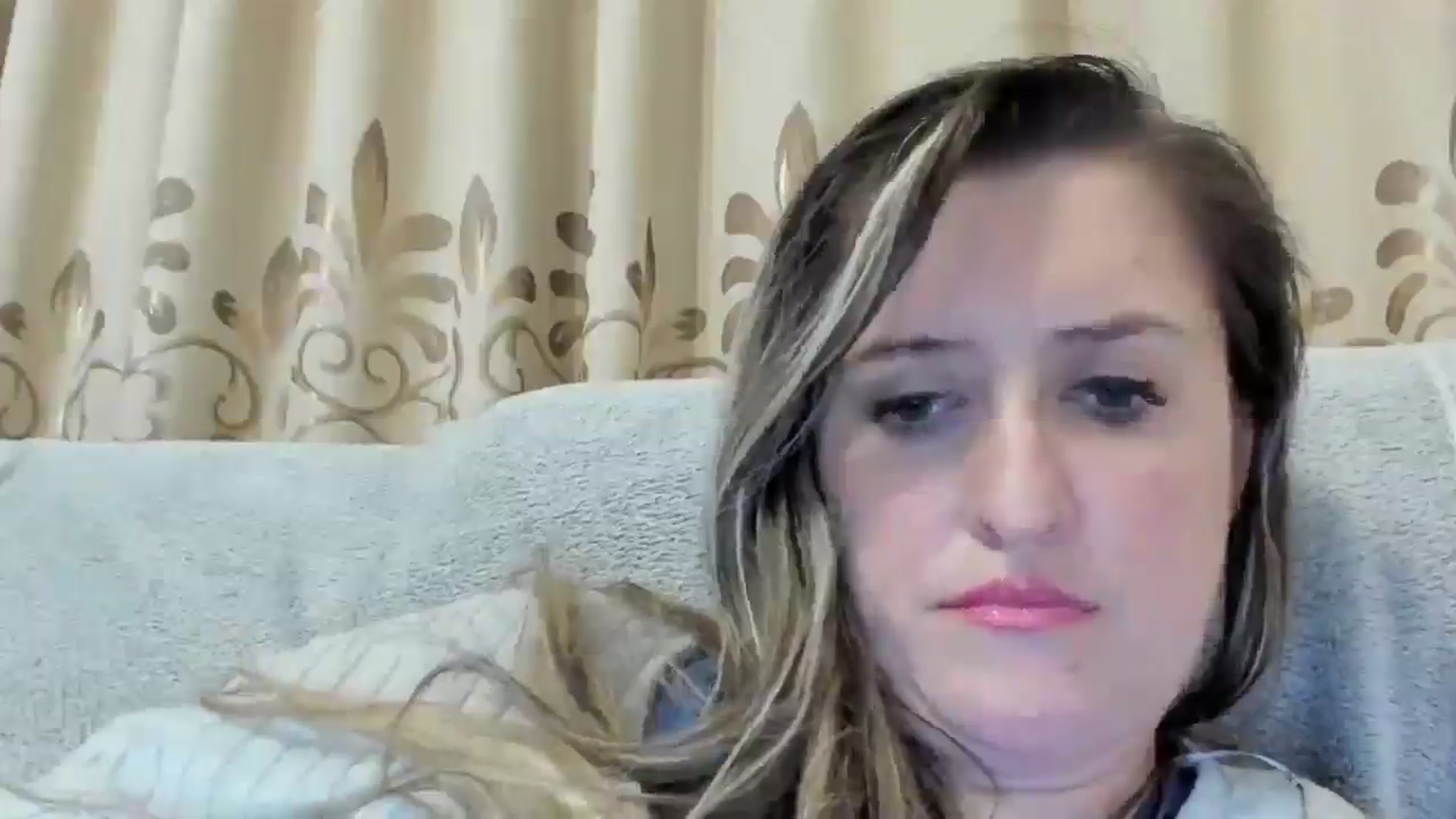 Gallery image thumbnail from BestDream's myfreecams stream on, 10/20/2024, 22:42 image 13 of 20