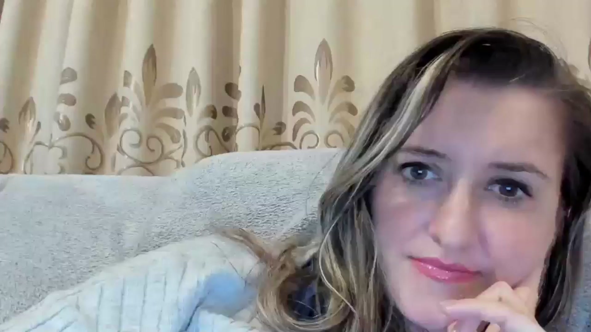 Gallery image thumbnail from BestDream's myfreecams stream on, 10/20/2024, 23:08 image 10 of 20