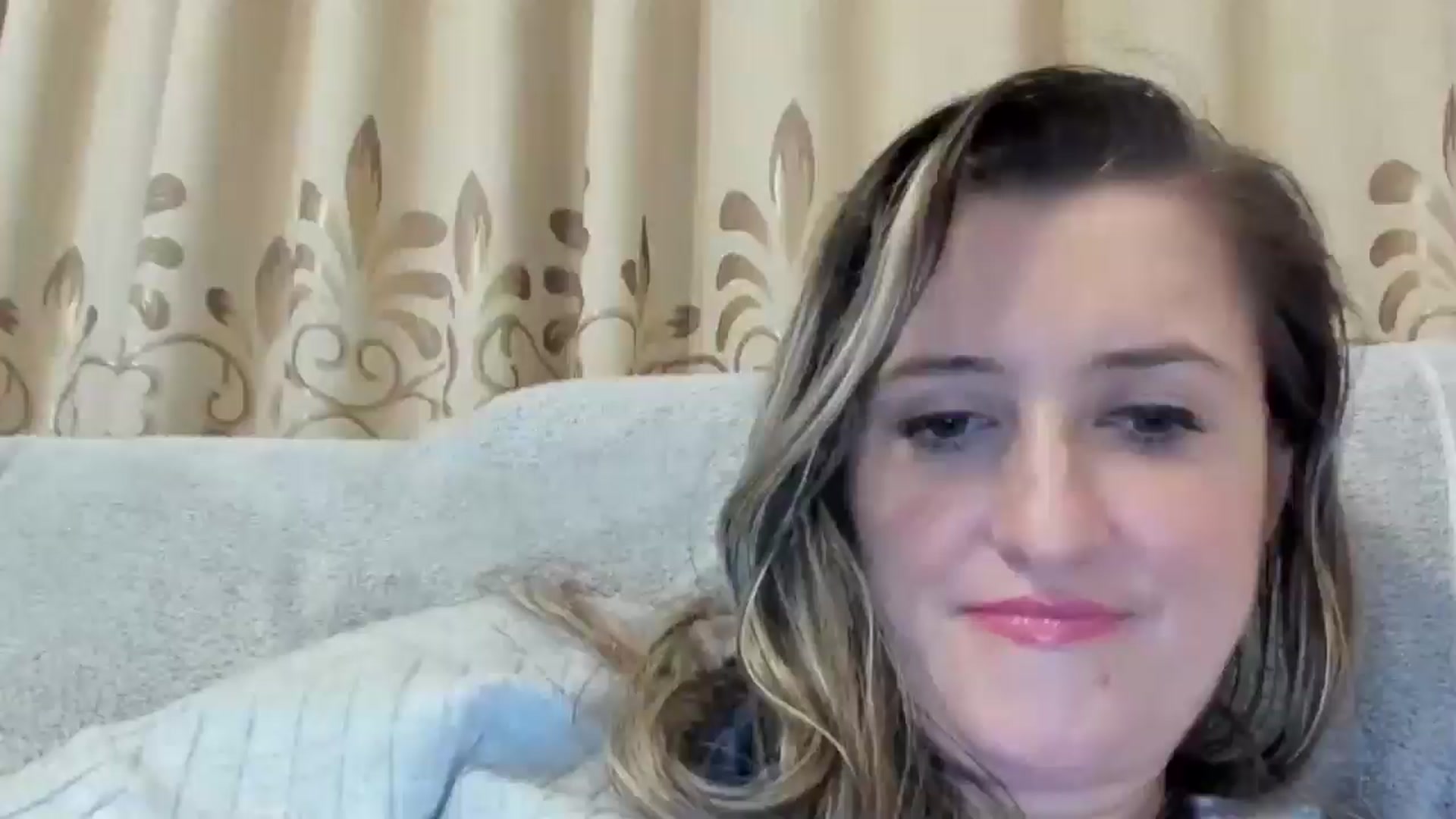 Gallery image thumbnail from BestDream's myfreecams stream on, 10/20/2024, 23:08 image 13 of 20