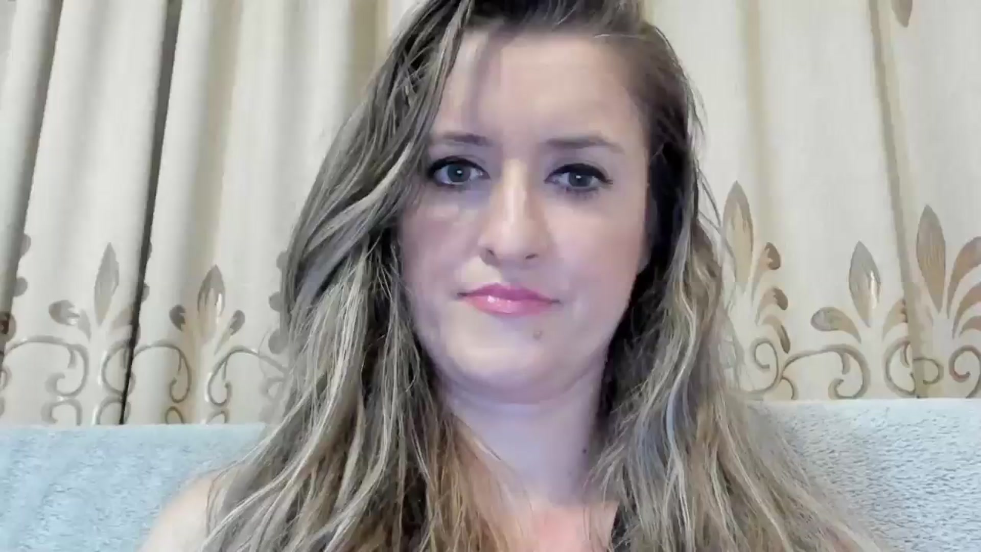 Gallery image thumbnail from BestDream's myfreecams stream on, 10/21/2024, 21:07 image 6 of 20