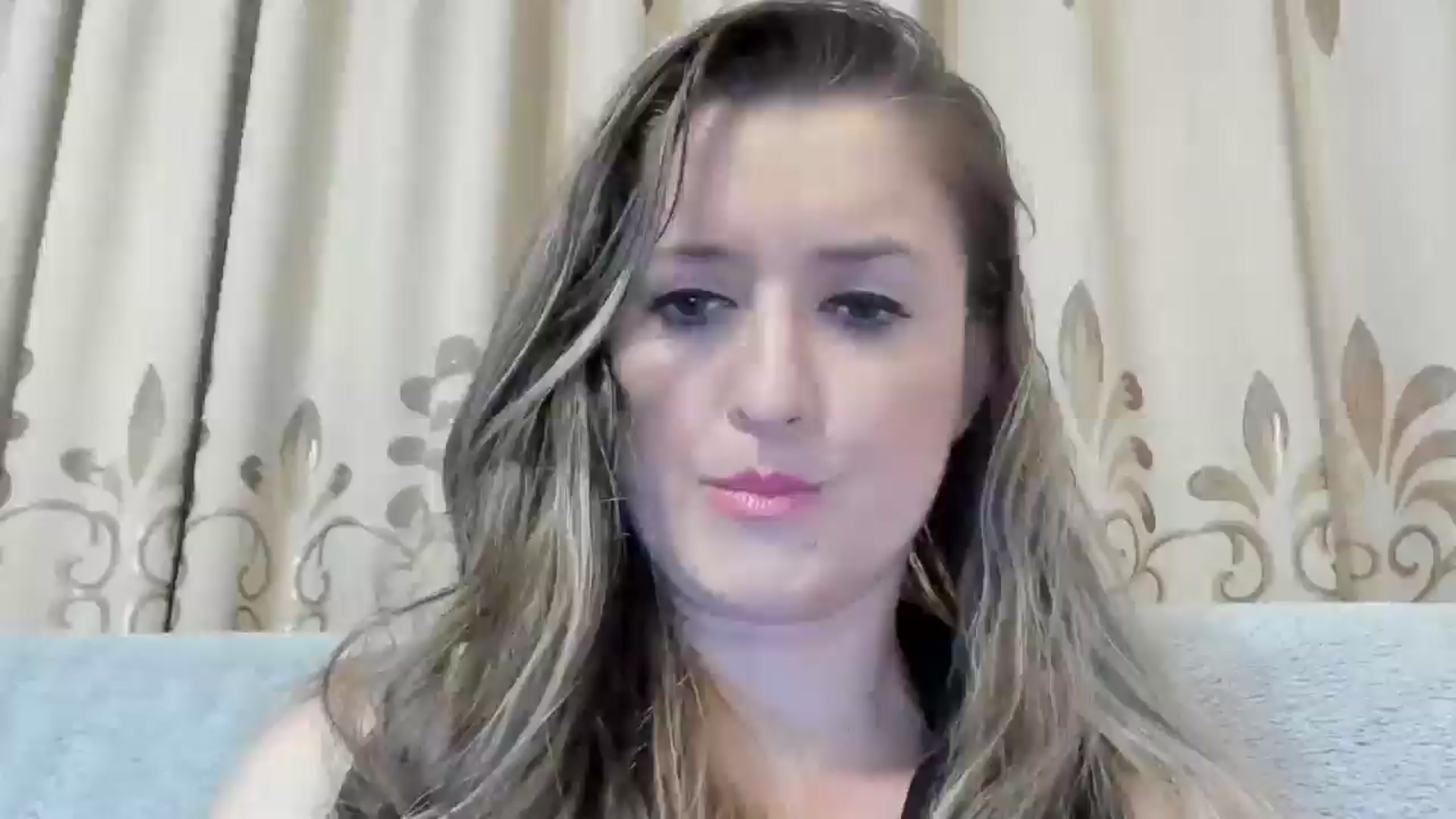Gallery image thumbnail from BestDream's myfreecams stream on, 10/21/2024, 21:07 image 17 of 20