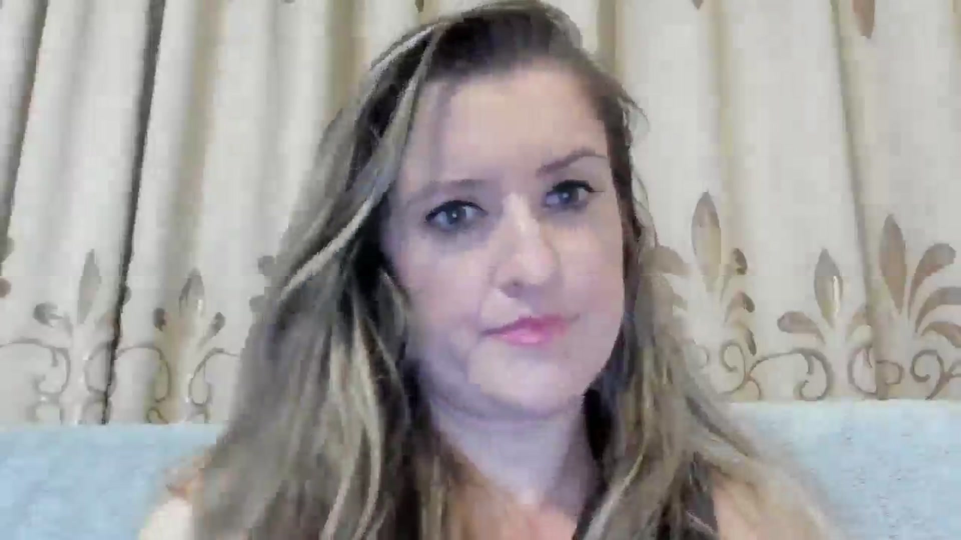 Gallery image thumbnail from BestDream's myfreecams stream on, 10/21/2024, 21:07 image 18 of 20