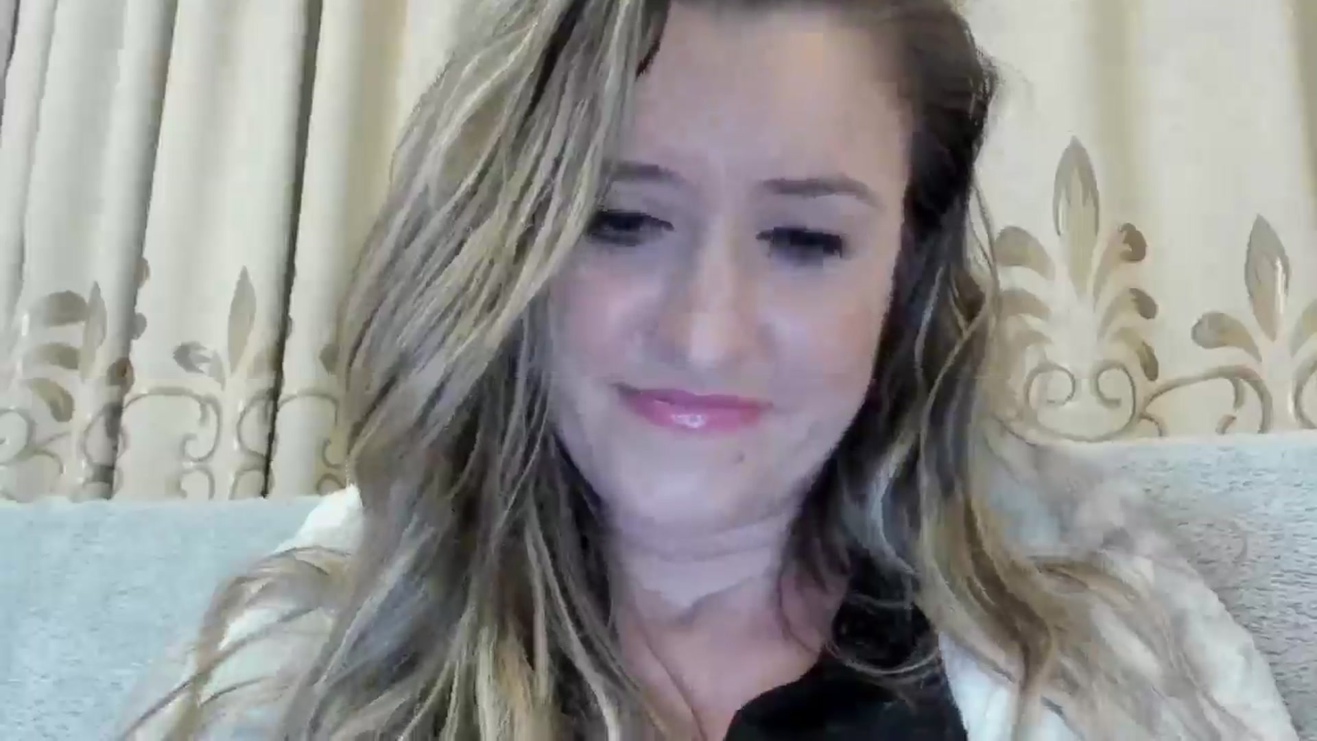 Gallery image thumbnail from BestDream's myfreecams stream on, 10/21/2024, 21:48 image 18 of 20