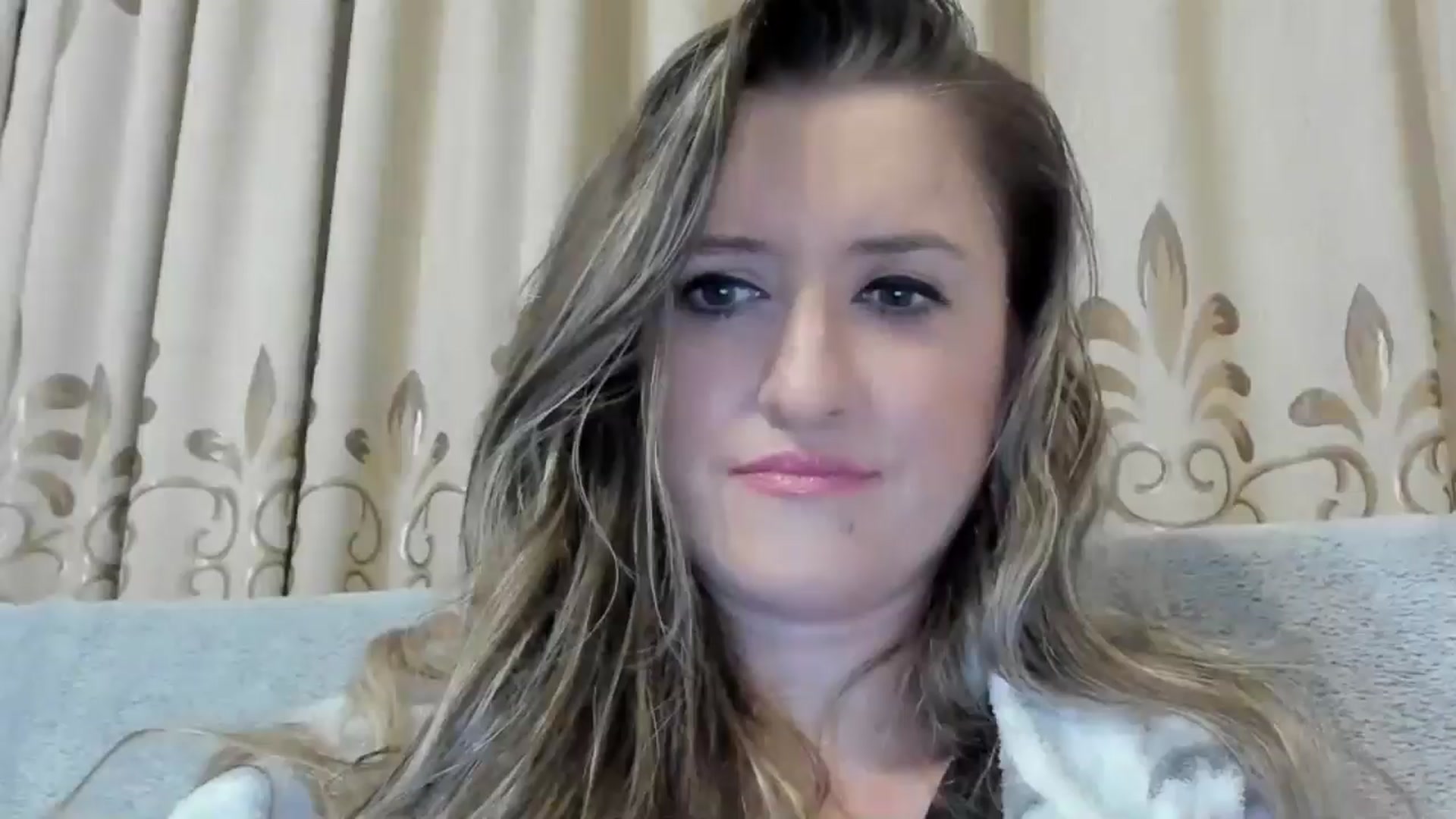 Gallery image thumbnail from BestDream's myfreecams stream on, 10/21/2024, 22:04 image 10 of 20