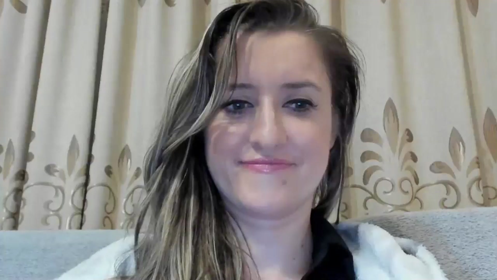 Gallery image thumbnail from BestDream's myfreecams stream on, 10/21/2024, 23:13 image 12 of 20