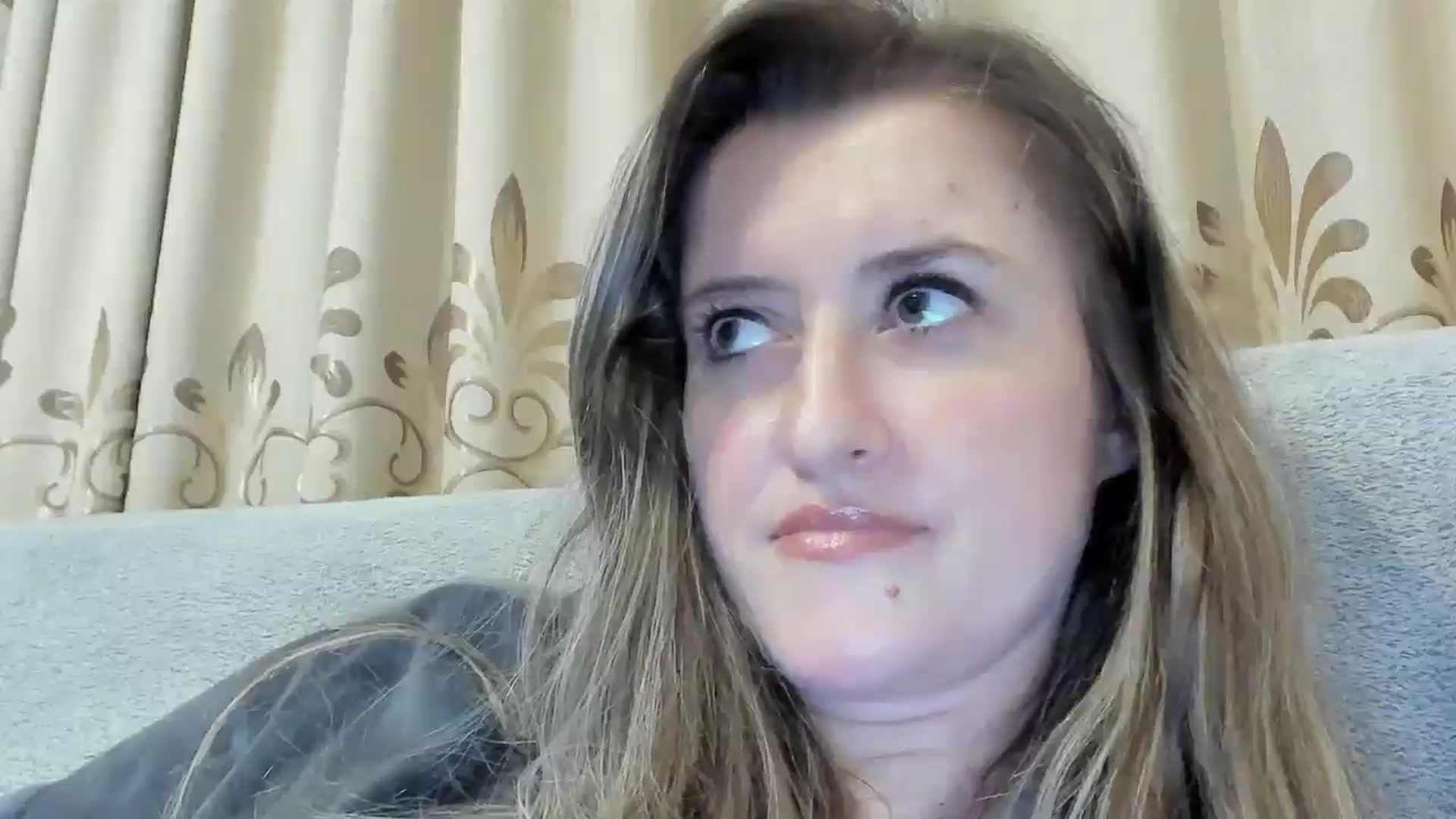 Gallery image thumbnail from BestDream's myfreecams stream on, 10/23/2024, 20:52 image 13 of 20