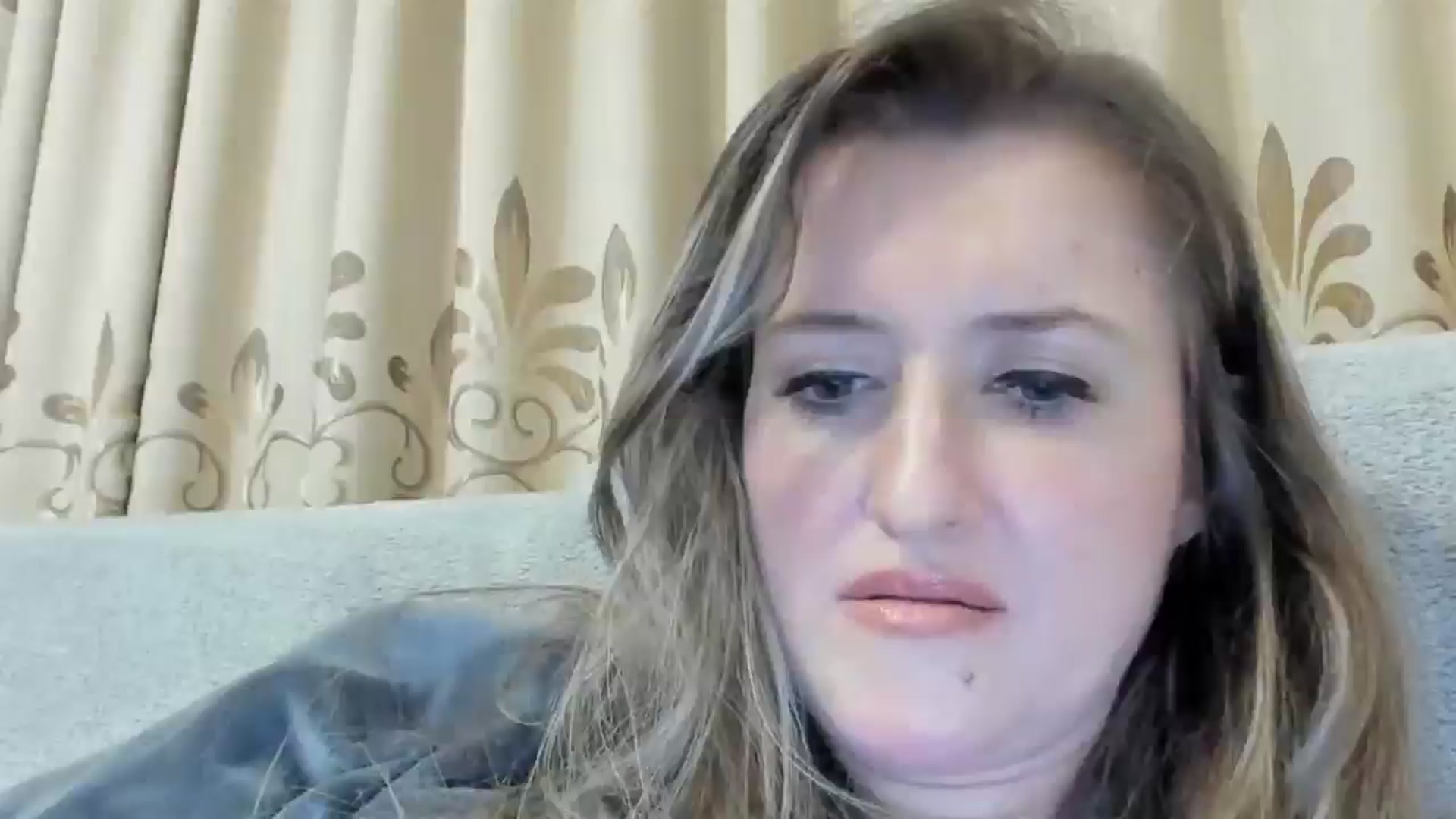 Gallery image thumbnail from BestDream's myfreecams stream on, 10/23/2024, 21:17 image 9 of 20