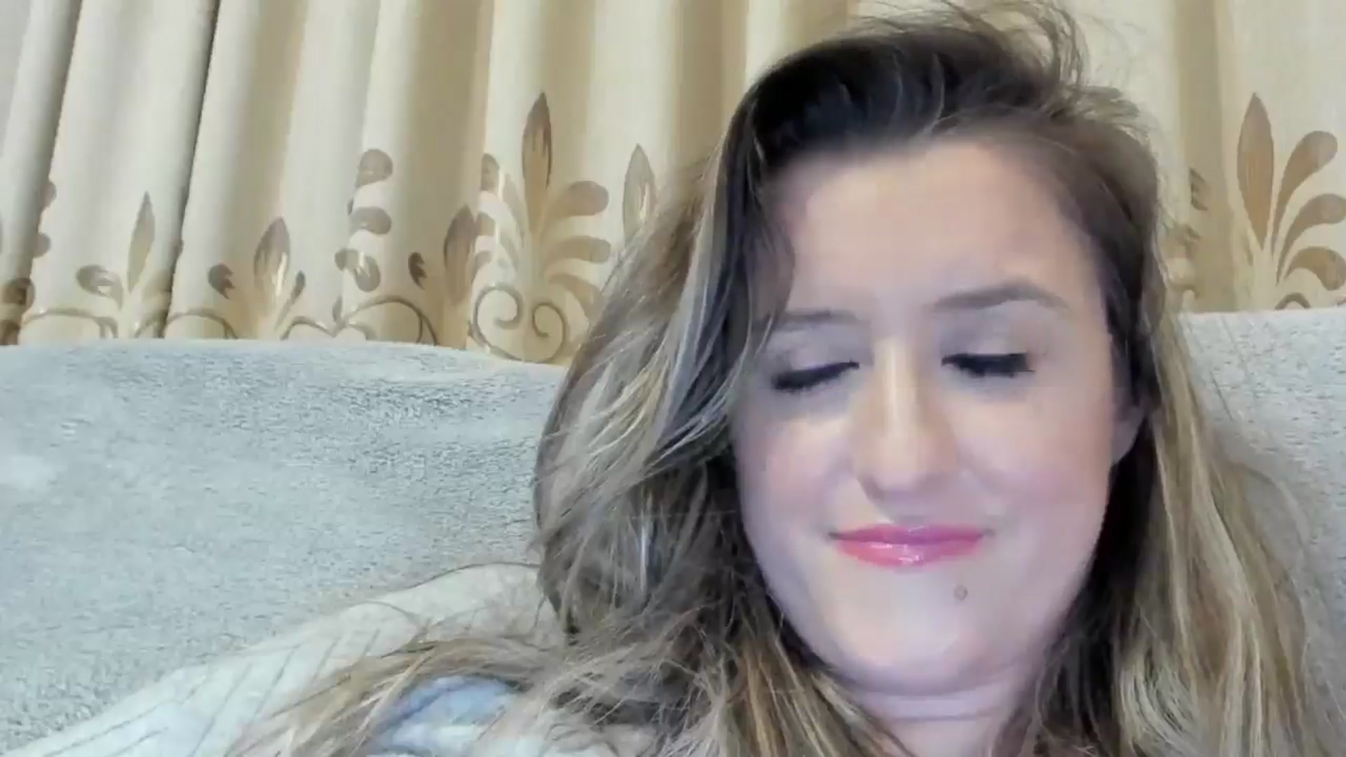 Gallery image thumbnail from BestDream's myfreecams stream on, 10/24/2024, 21:38 image 20 of 20
