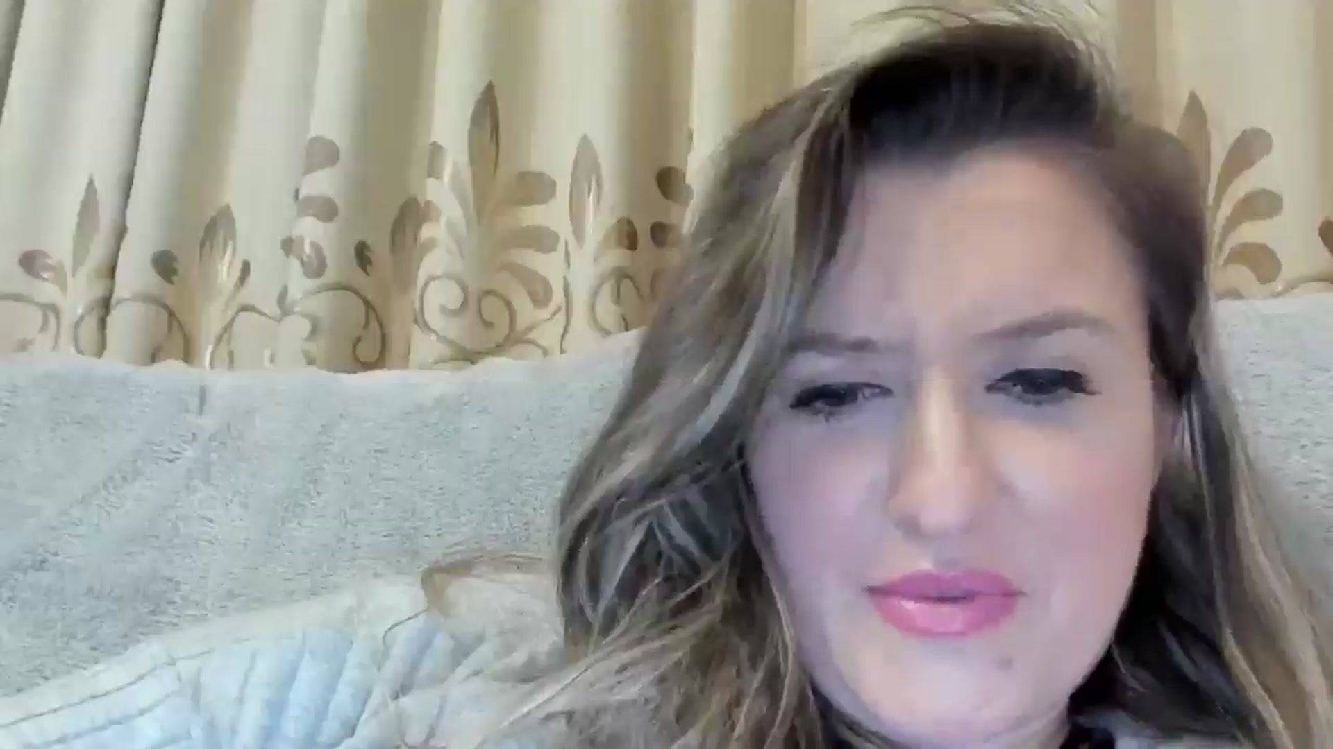 Gallery image thumbnail from BestDream's myfreecams stream on, 10/24/2024, 22:29 image 12 of 20