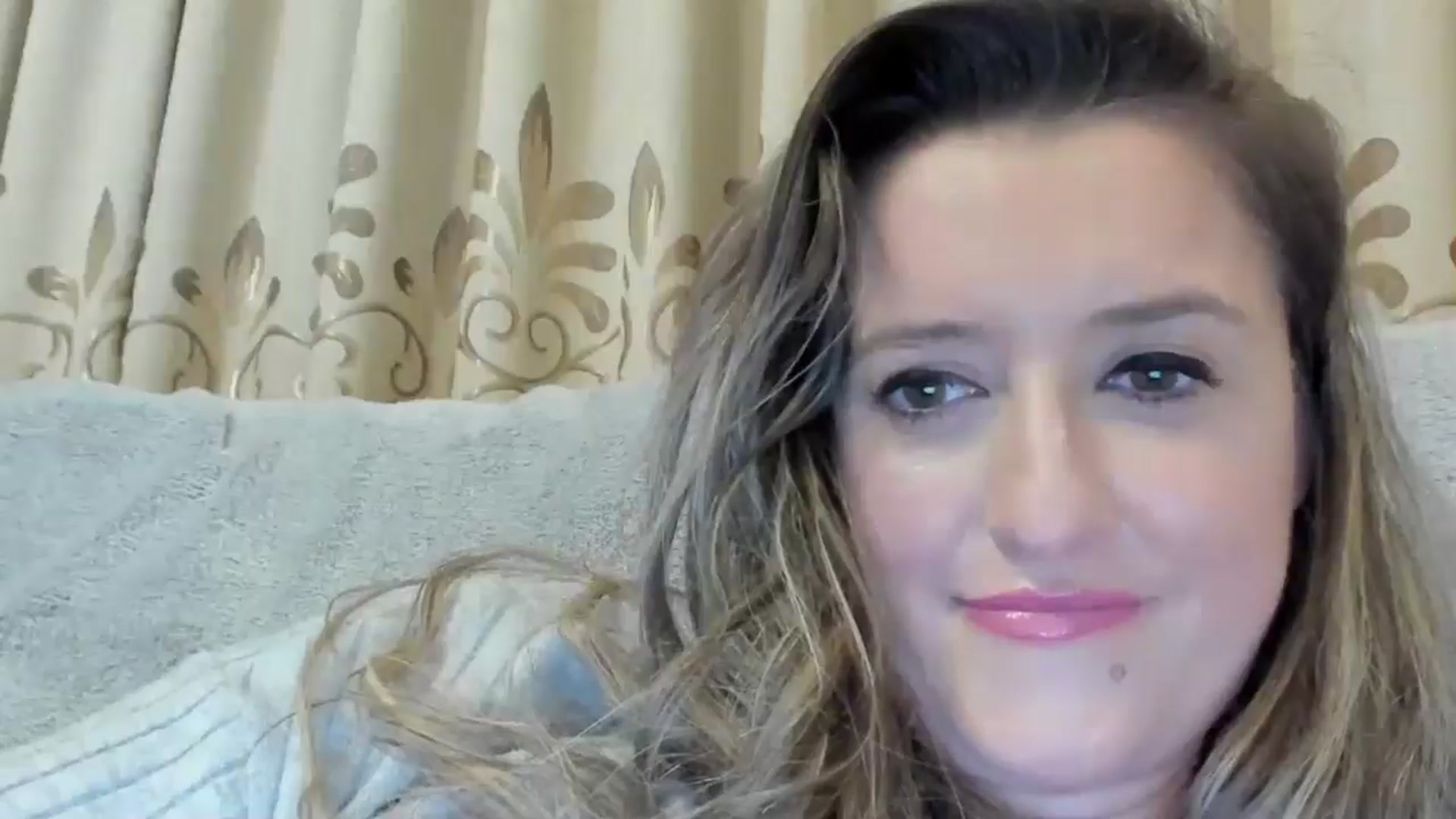 Gallery image thumbnail from BestDream's myfreecams stream on, 10/24/2024, 22:29 image 10 of 20
