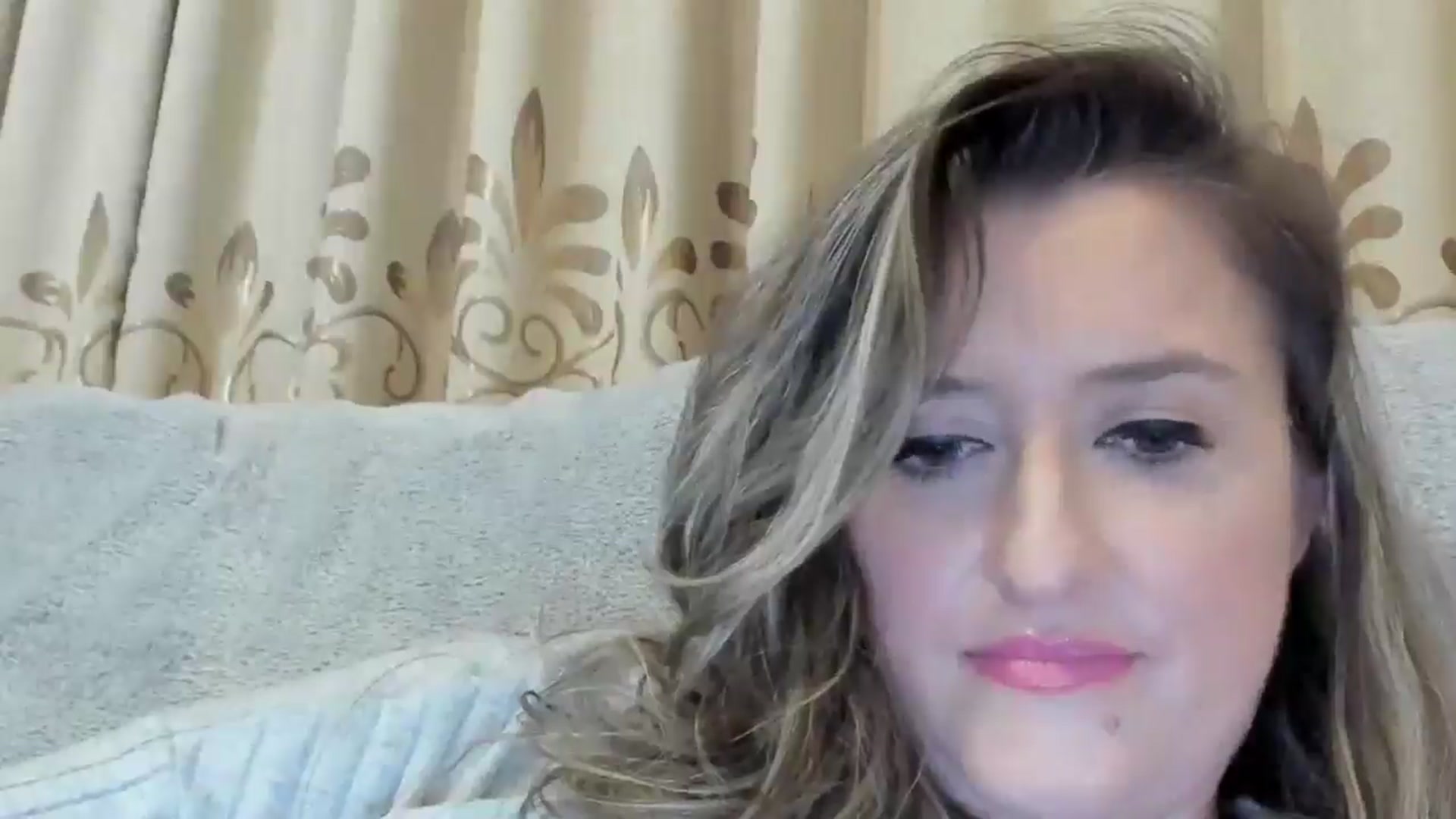 Gallery image thumbnail from BestDream's myfreecams stream on, 10/24/2024, 22:29 image 15 of 20