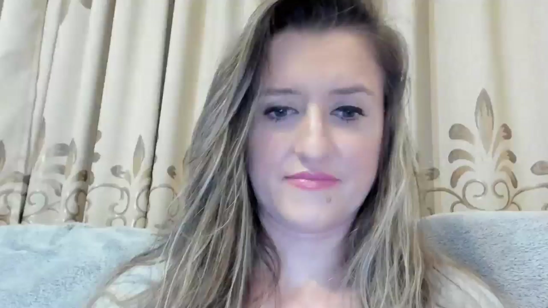 Gallery image thumbnail from BestDream's myfreecams stream on, 10/24/2024, 23:05 image 7 of 20