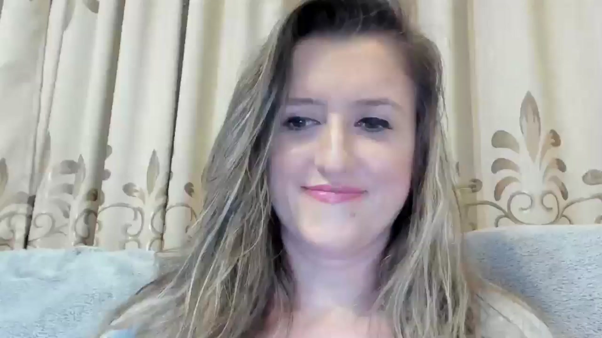 Gallery image thumbnail from BestDream's myfreecams stream on, 10/24/2024, 23:05 image 15 of 20