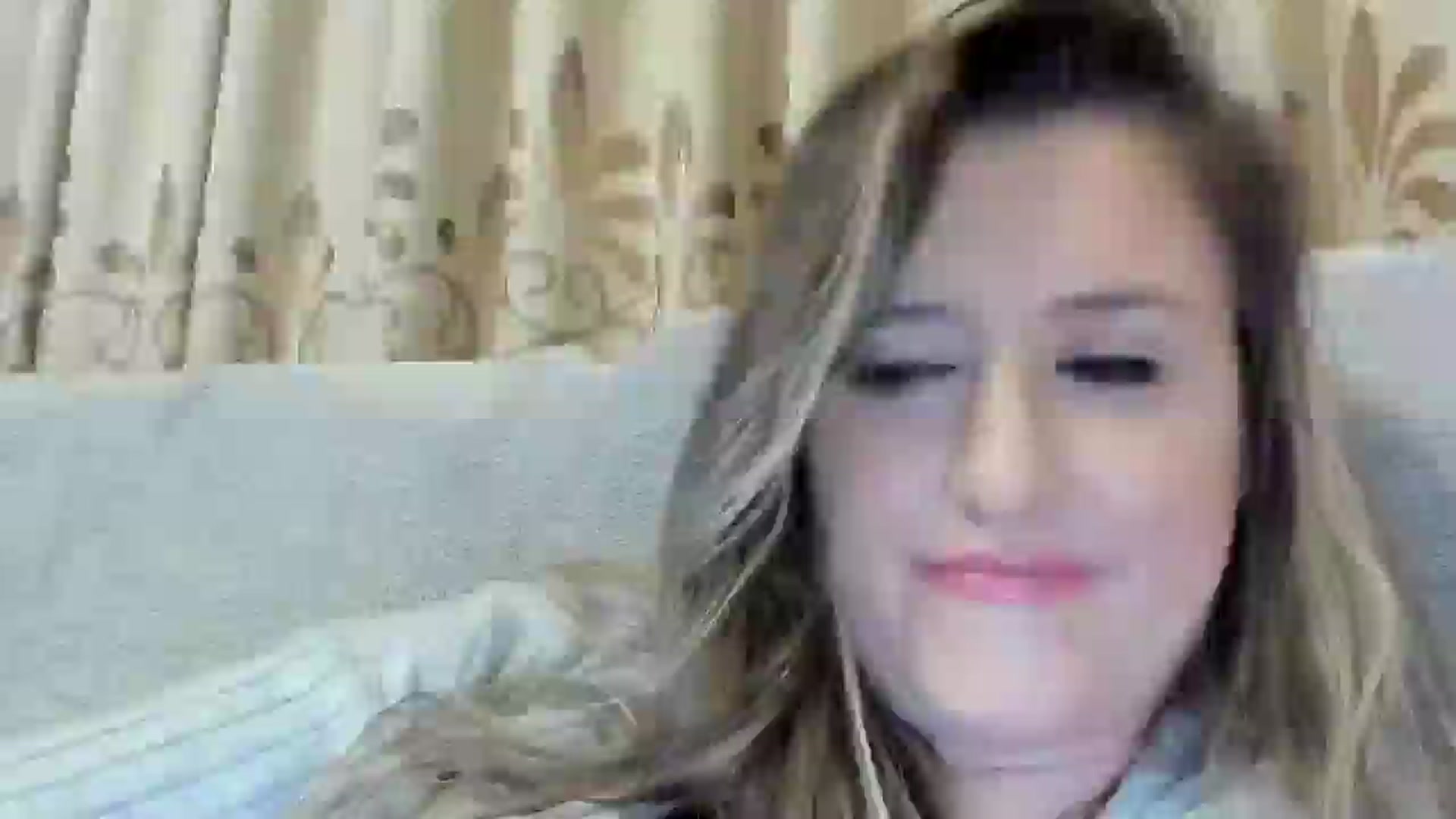 Gallery image thumbnail from BestDream's myfreecams stream on, 10/24/2024, 23:23 image 7 of 20