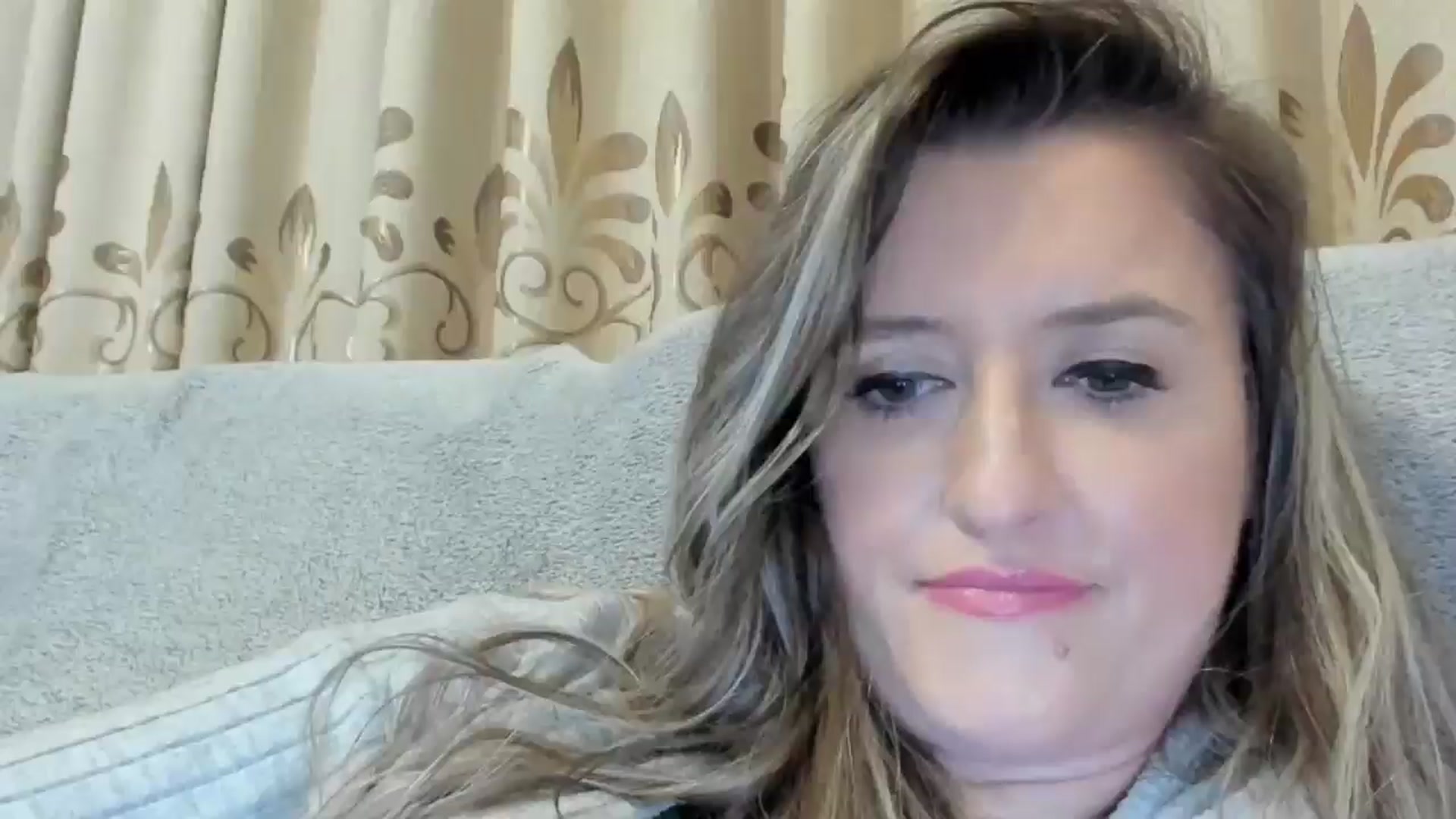 Gallery image thumbnail from BestDream's myfreecams stream on, 10/24/2024, 23:23 image 15 of 20