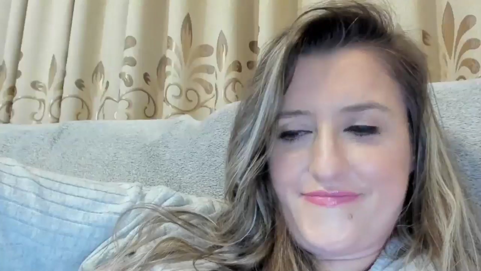 Gallery image thumbnail from BestDream's myfreecams stream on, 10/24/2024, 23:23 image 19 of 20
