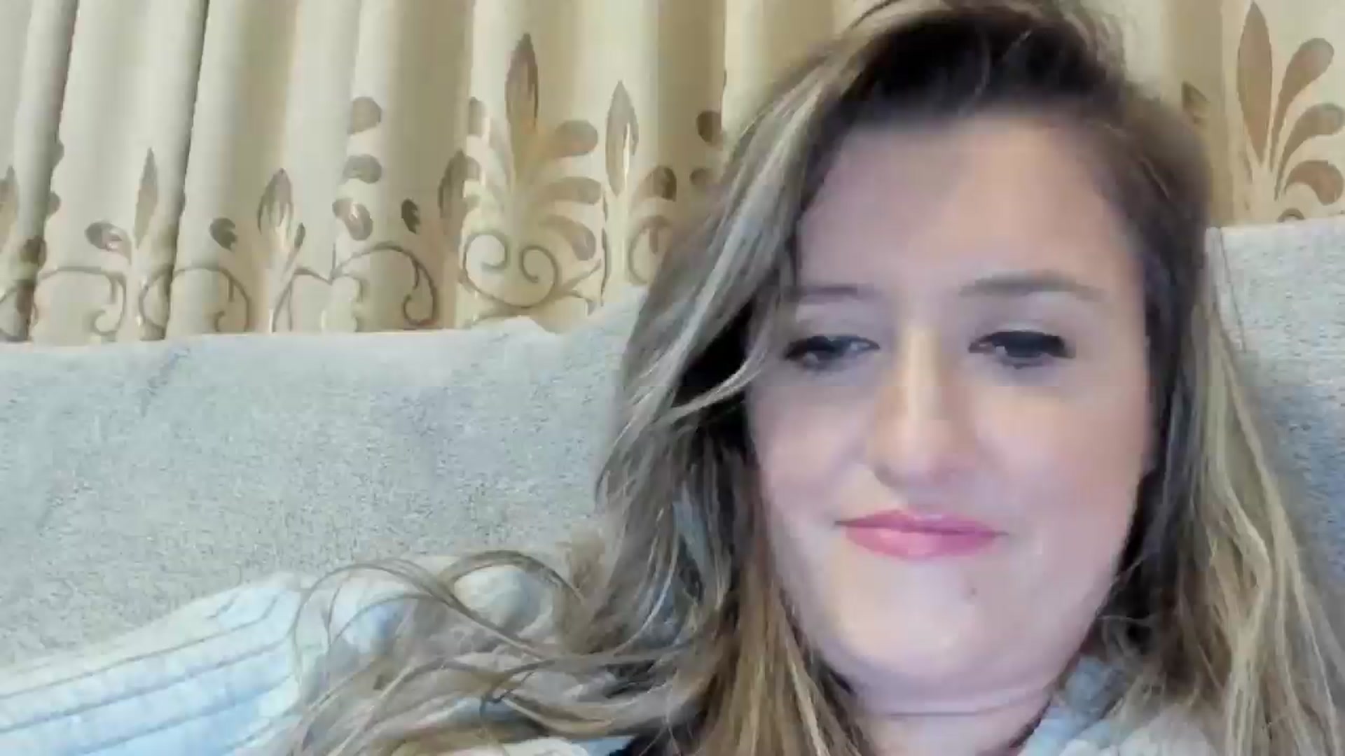 Gallery image thumbnail from BestDream's myfreecams stream on, 10/24/2024, 23:23 image 12 of 20