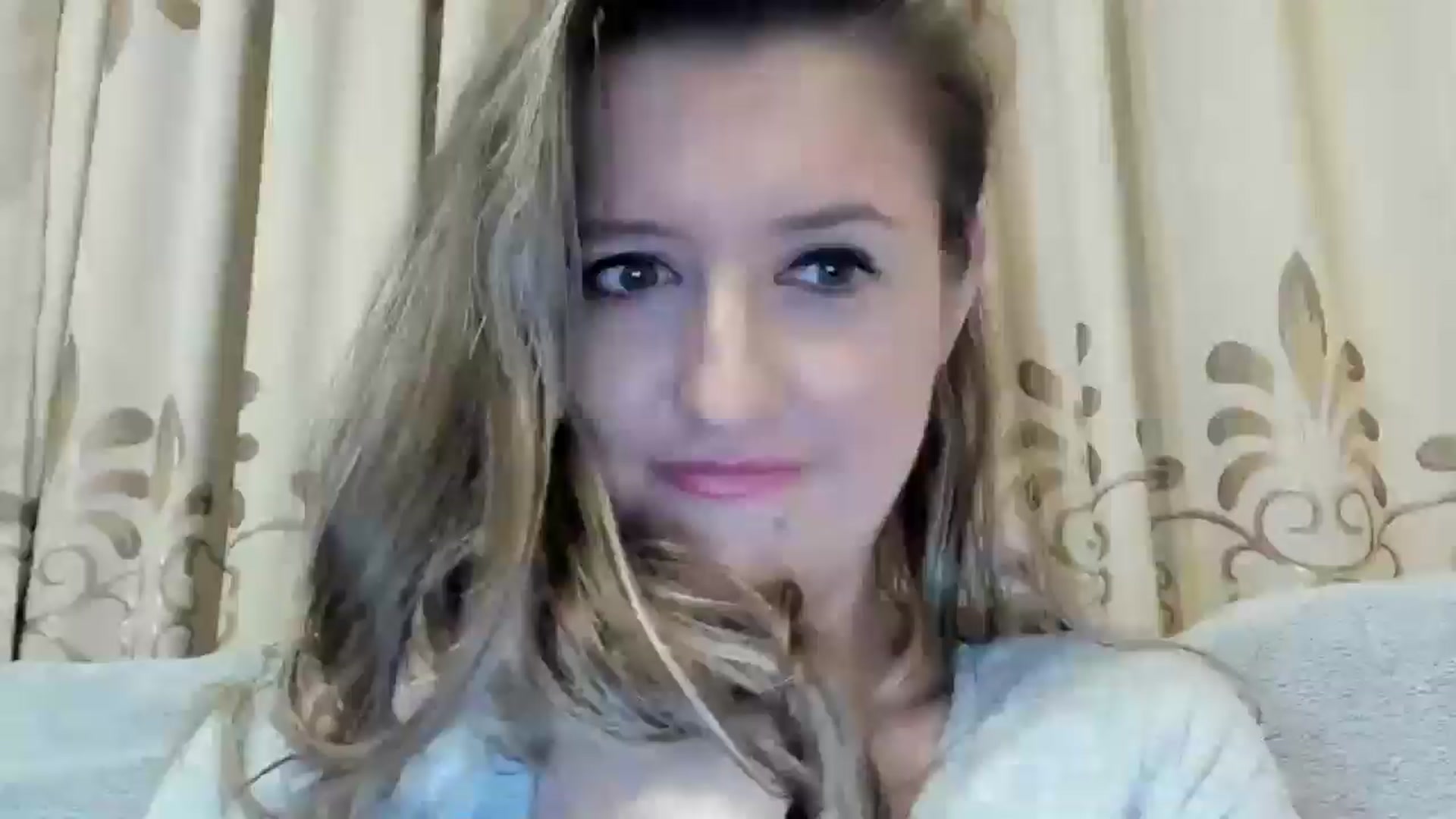 Gallery image thumbnail from BestDream's myfreecams stream on, 10/25/2024, 24:43 image 4 of 20