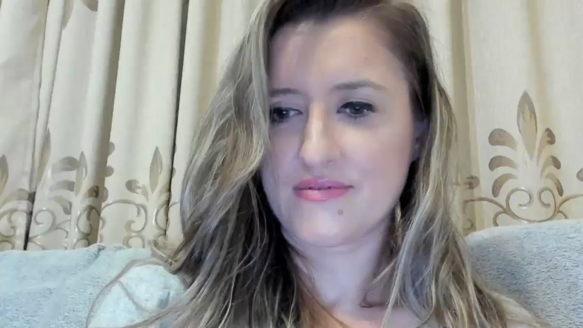 Gallery image thumbnail from BestDream's myfreecams stream on, 10/25/2024, 24:43 image 19 of 20