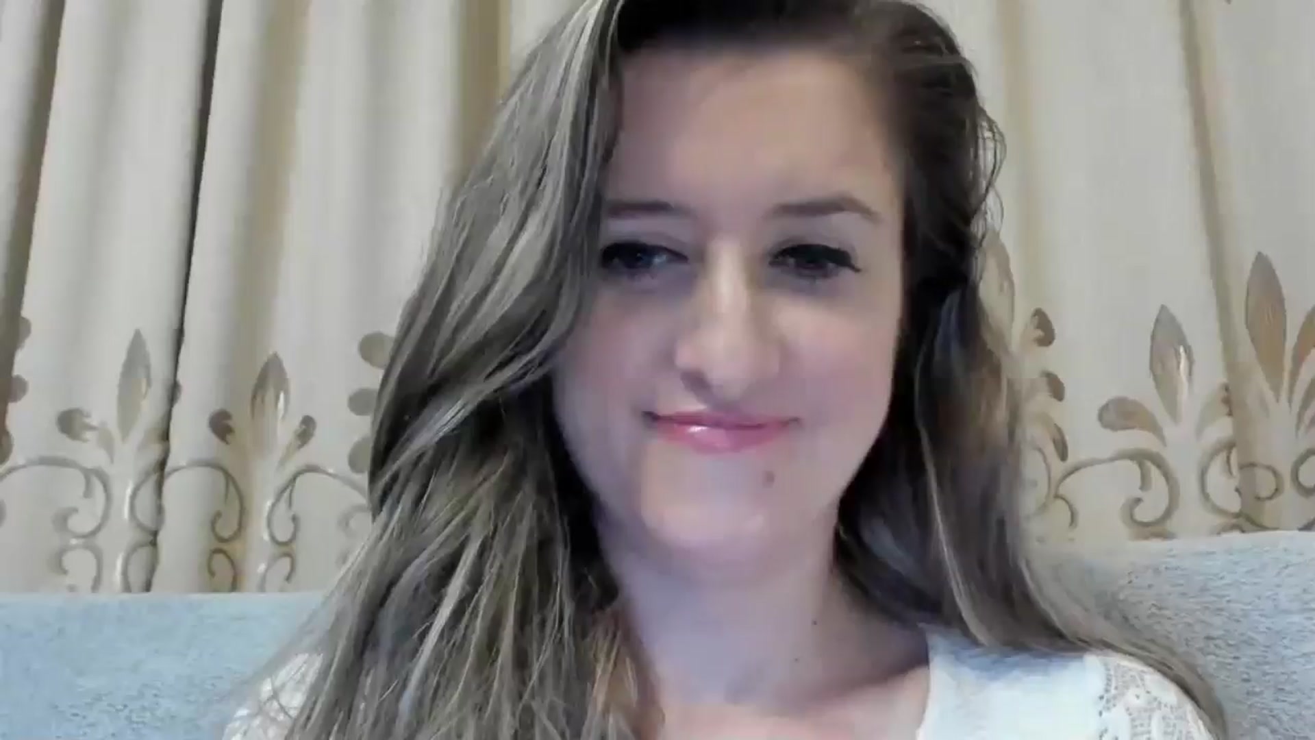 Gallery image thumbnail from BestDream's myfreecams stream on, 10/25/2024, 15:56 image 16 of 20