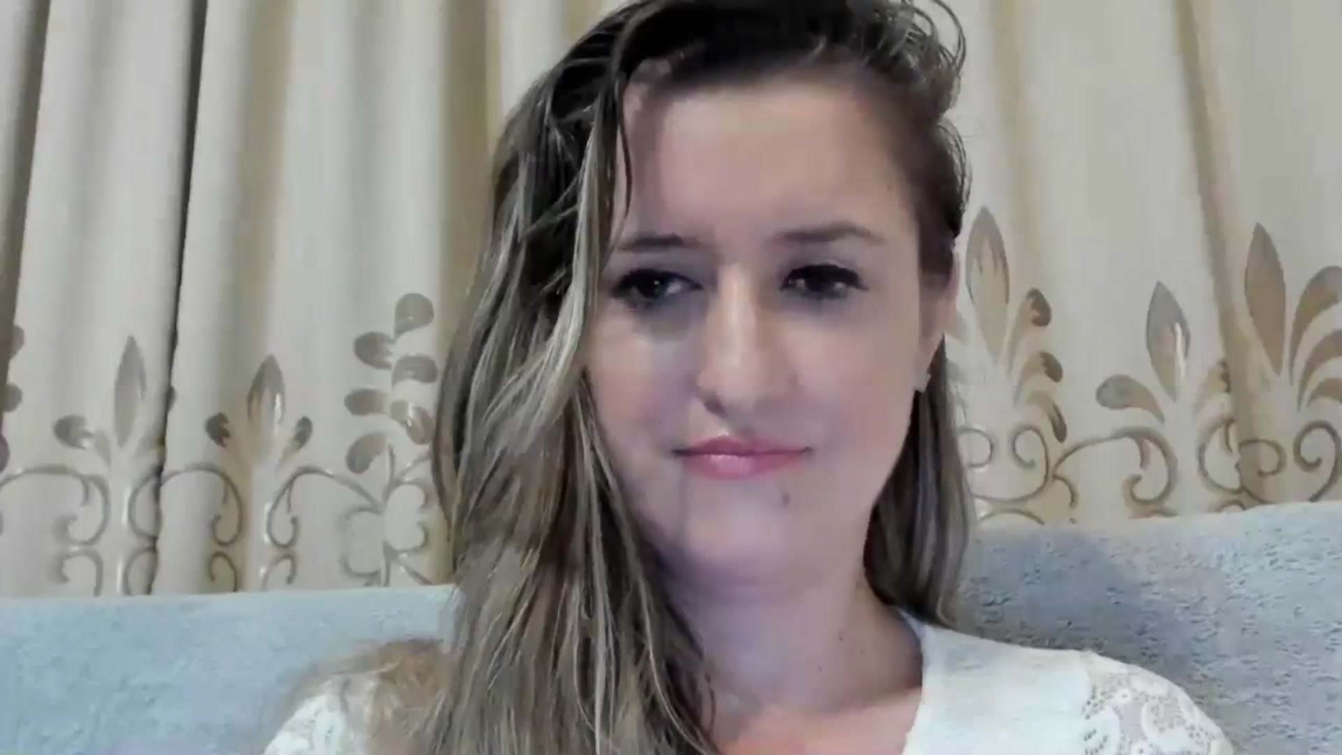 Gallery image thumbnail from BestDream's myfreecams stream on, 10/25/2024, 16:44 image 18 of 20