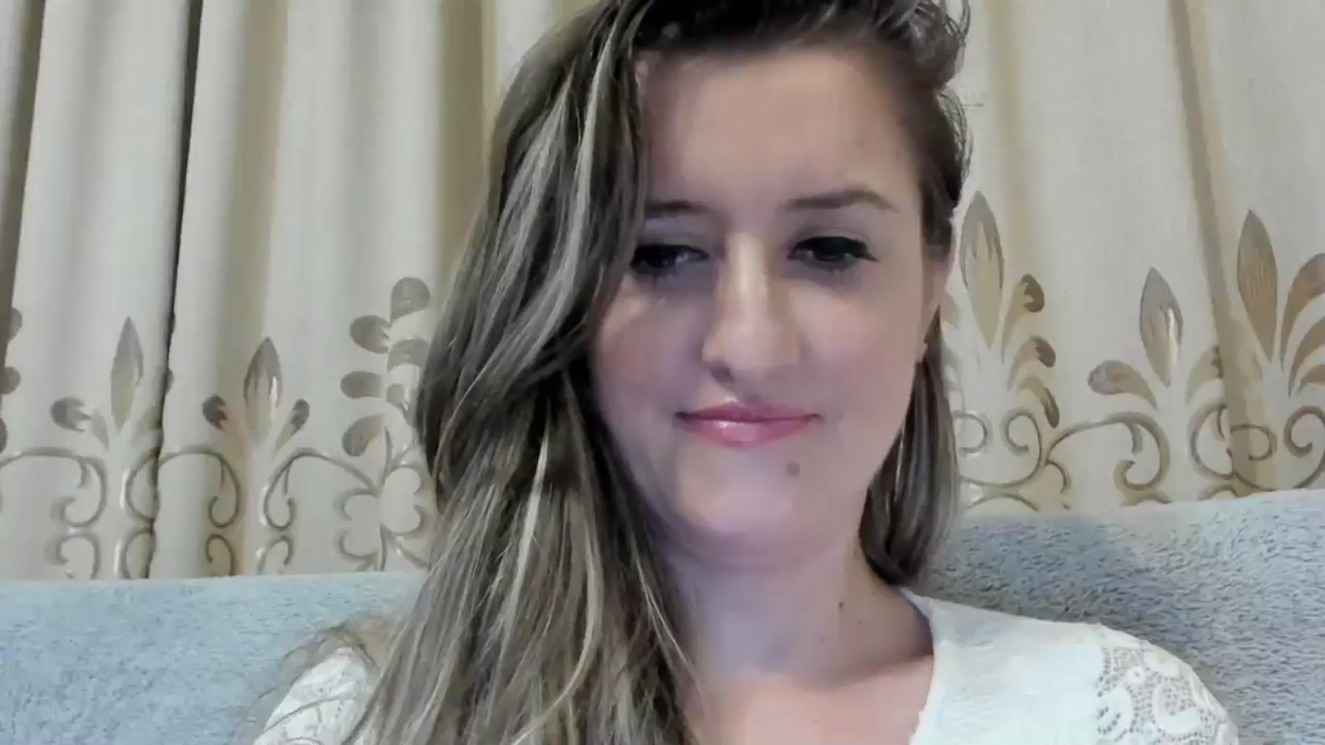 Gallery image thumbnail from BestDream's myfreecams stream on, 10/25/2024, 16:44 image 3 of 20