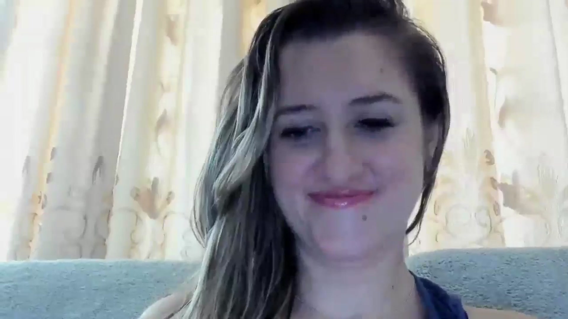 Gallery image thumbnail from BestDream's myfreecams stream on, 10/26/2024, 11:59 image 18 of 20