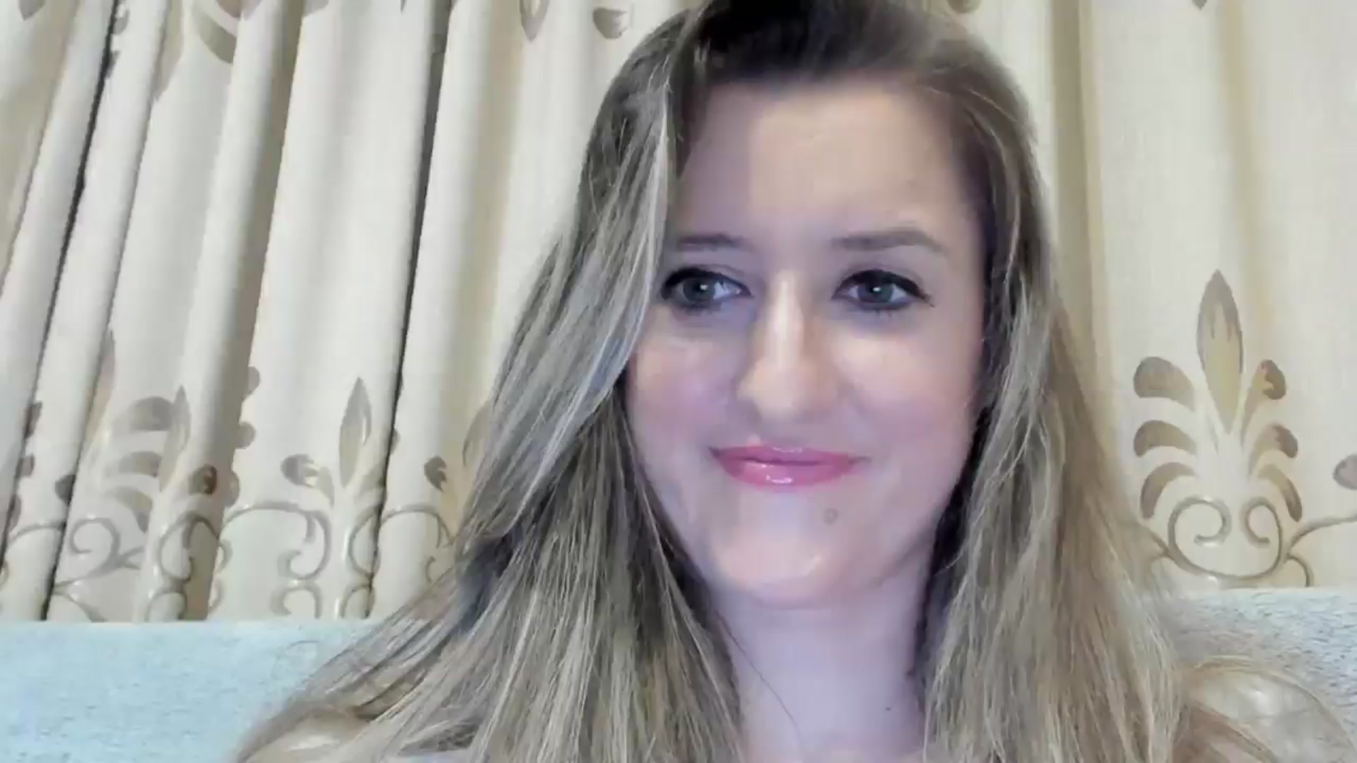 Gallery image thumbnail from BestDream's myfreecams stream on, 10/26/2024, 21:59 image 10 of 20