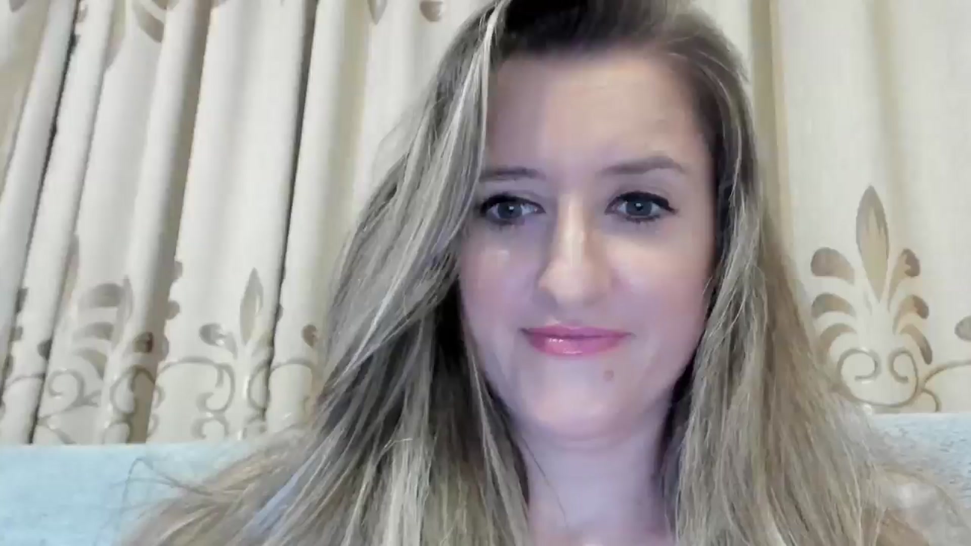 Gallery image thumbnail from BestDream's myfreecams stream on, 10/26/2024, 21:59 image 5 of 20