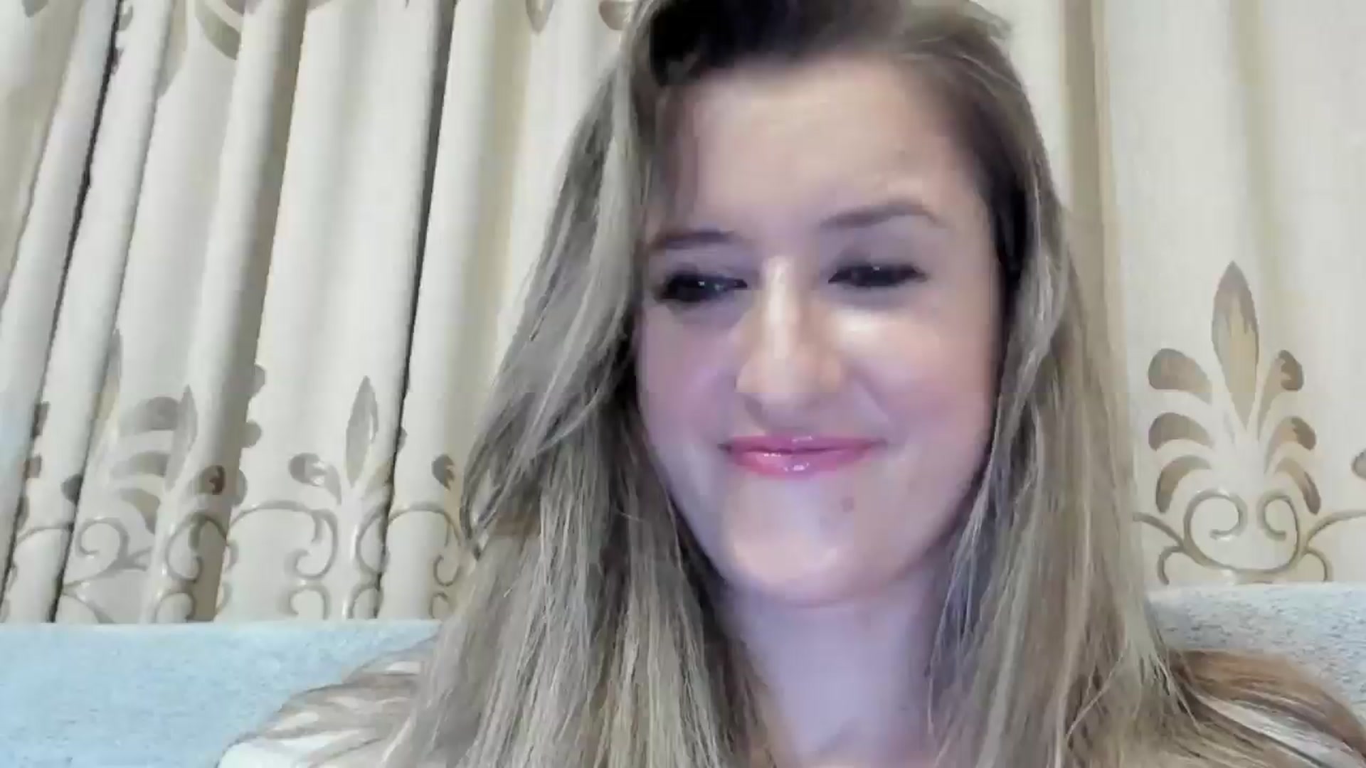 Gallery image thumbnail from BestDream's myfreecams stream on, 10/26/2024, 21:59 image 1 of 20