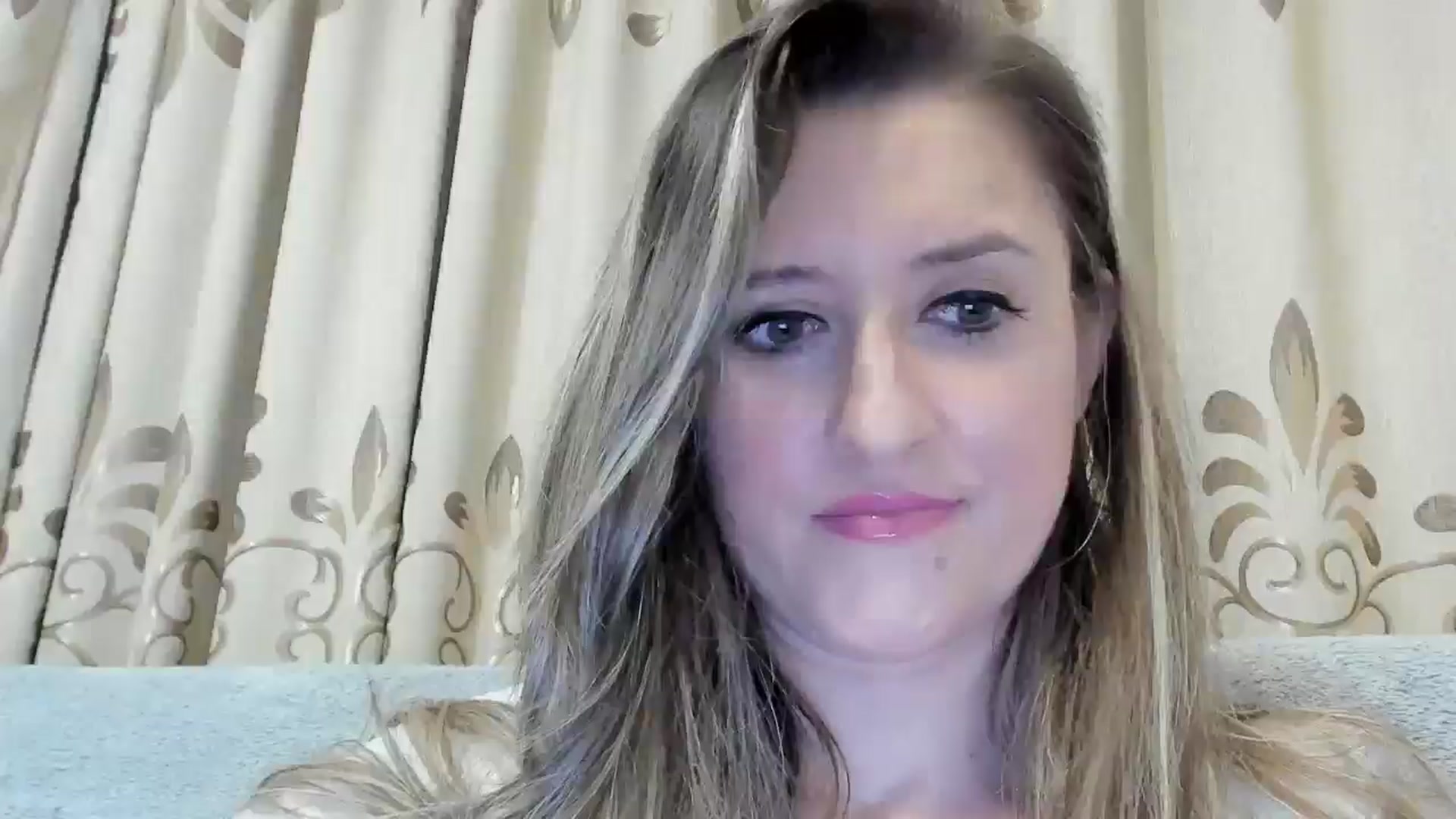 Gallery image thumbnail from BestDream's myfreecams stream on, 10/26/2024, 22:13 image 13 of 20