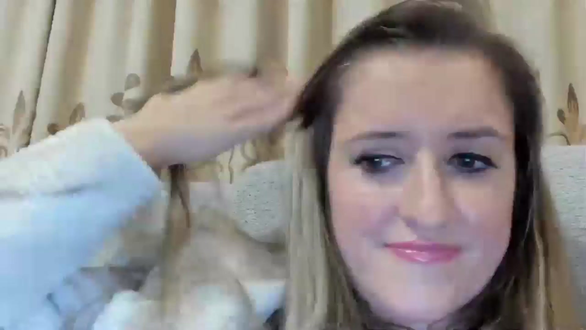 Gallery image thumbnail from BestDream's myfreecams stream on, 10/26/2024, 22:34 image 16 of 20