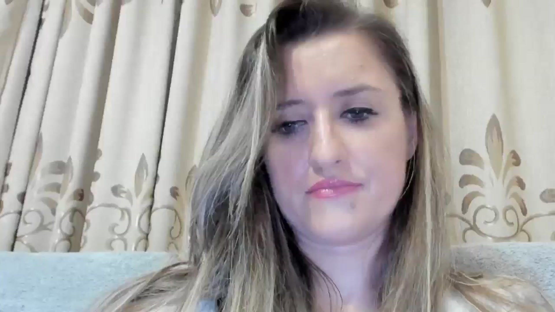 Gallery image thumbnail from BestDream's myfreecams stream on, 10/26/2024, 22:34 image 2 of 20