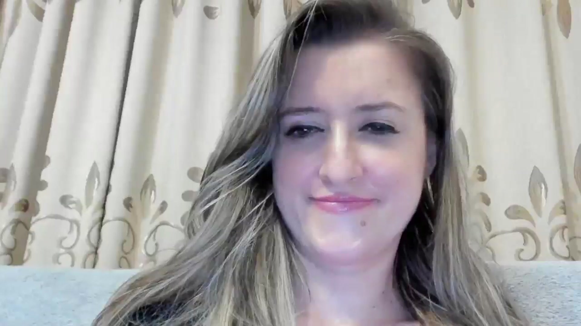 Gallery image thumbnail from BestDream's myfreecams stream on, 10/27/2024, 21:40 image 10 of 20