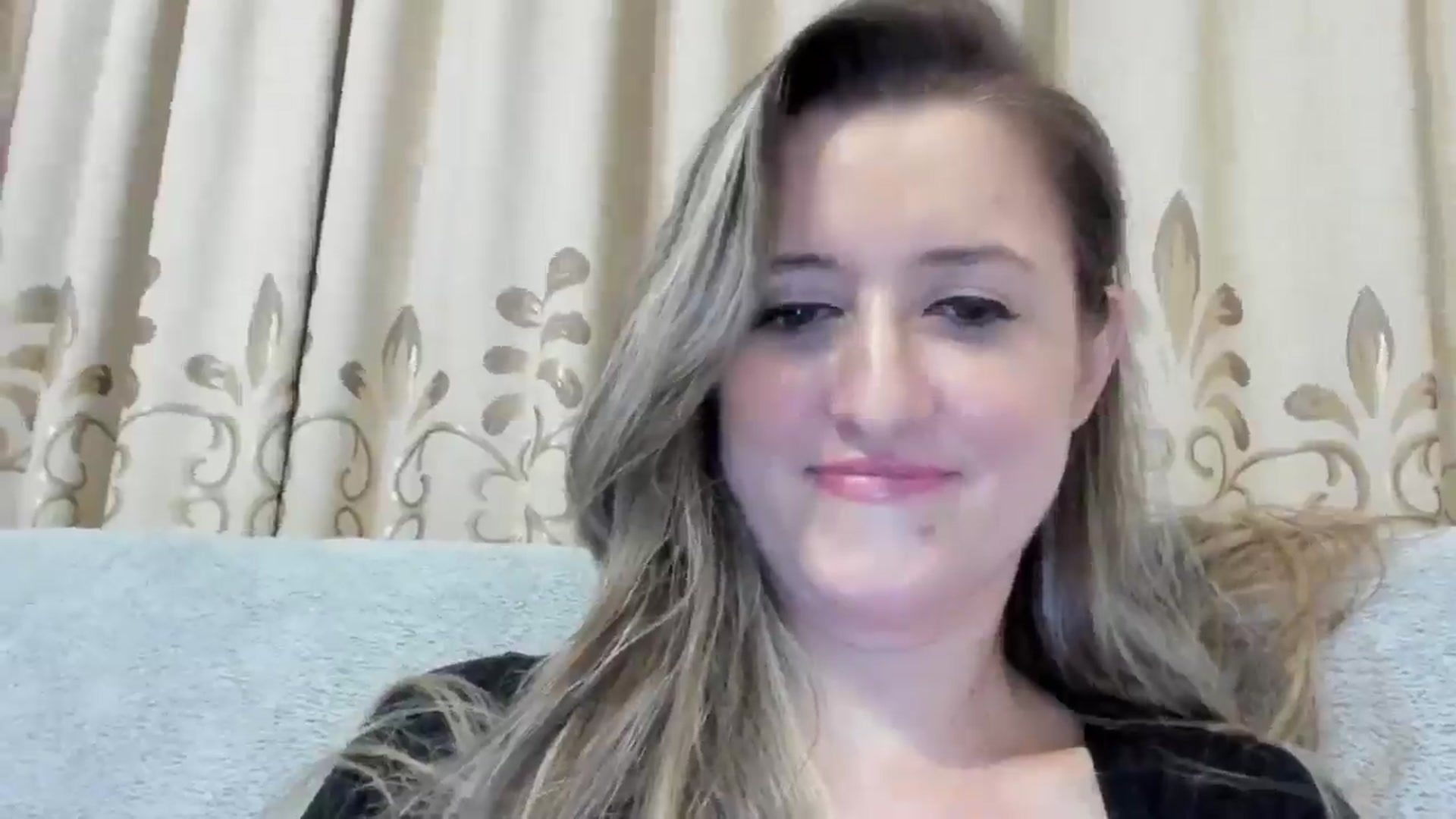Gallery image thumbnail from BestDream's myfreecams stream on, 10/27/2024, 21:40 image 14 of 20