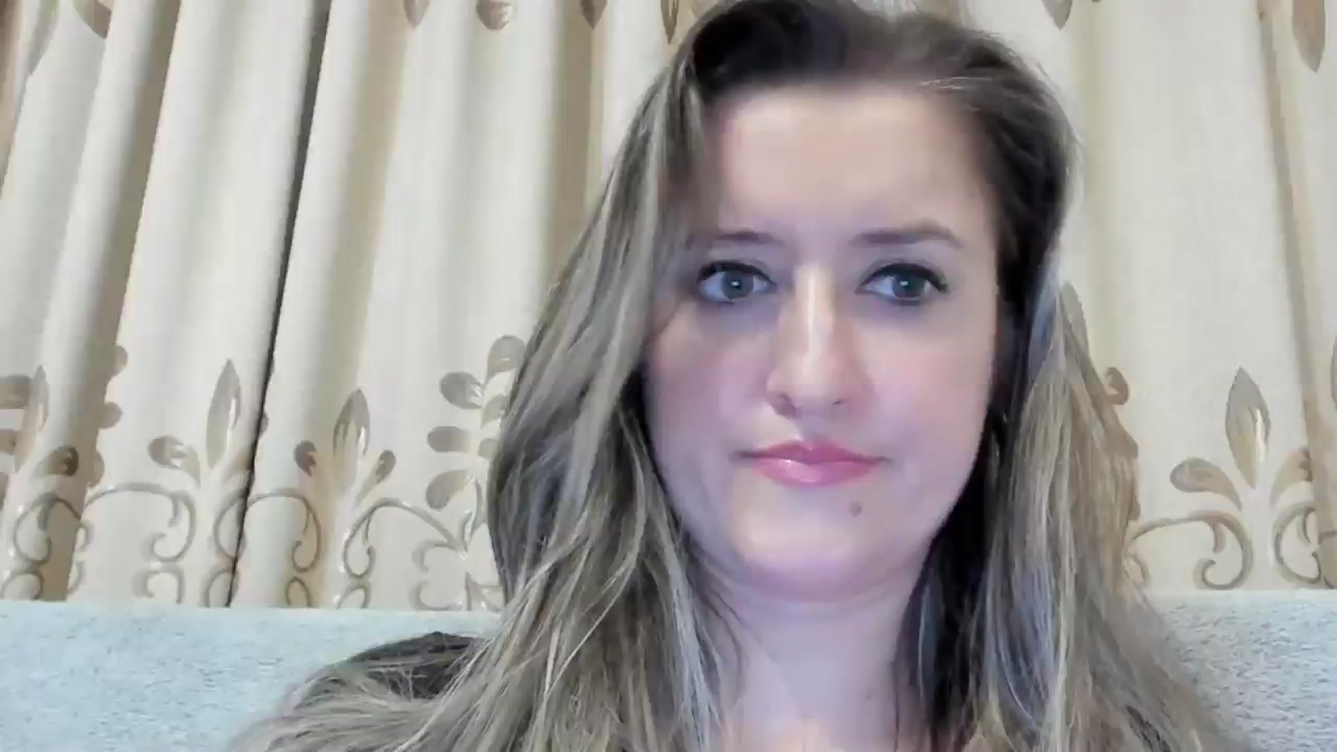 Gallery image thumbnail from BestDream's myfreecams stream on, 10/27/2024, 21:40 image 9 of 20