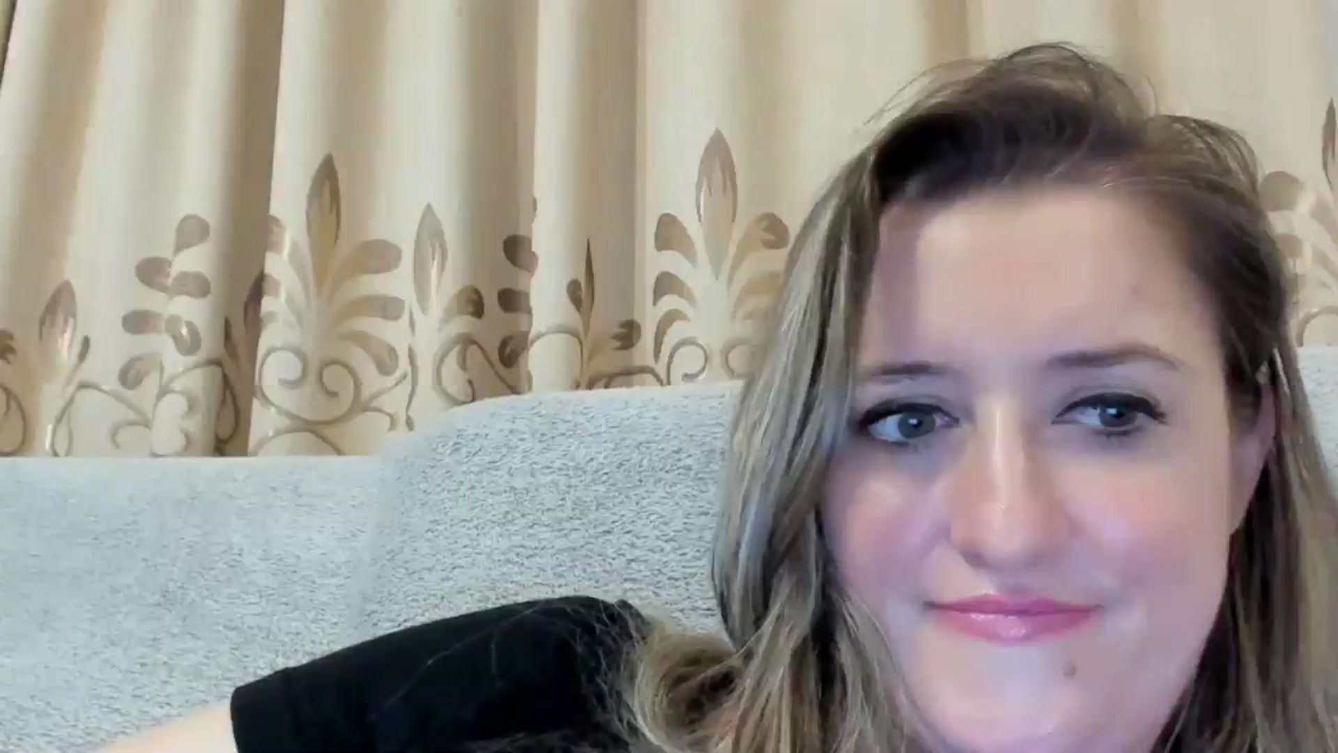 Gallery image thumbnail from BestDream's myfreecams stream on, 10/27/2024, 22:33 image 15 of 20