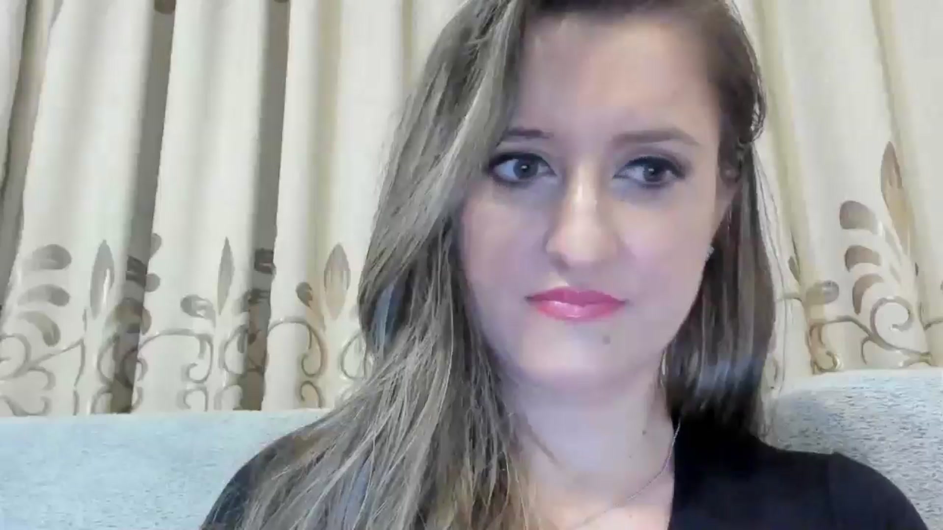 Gallery image thumbnail from BestDream's myfreecams stream on, 10/28/2024, 22:43 image 3 of 20