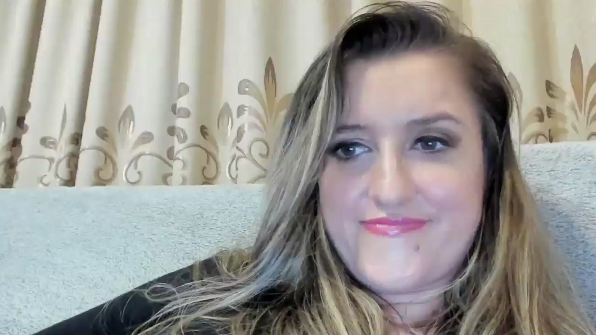 Gallery image thumbnail from BestDream's myfreecams stream on, 10/28/2024, 23:20 image 6 of 20