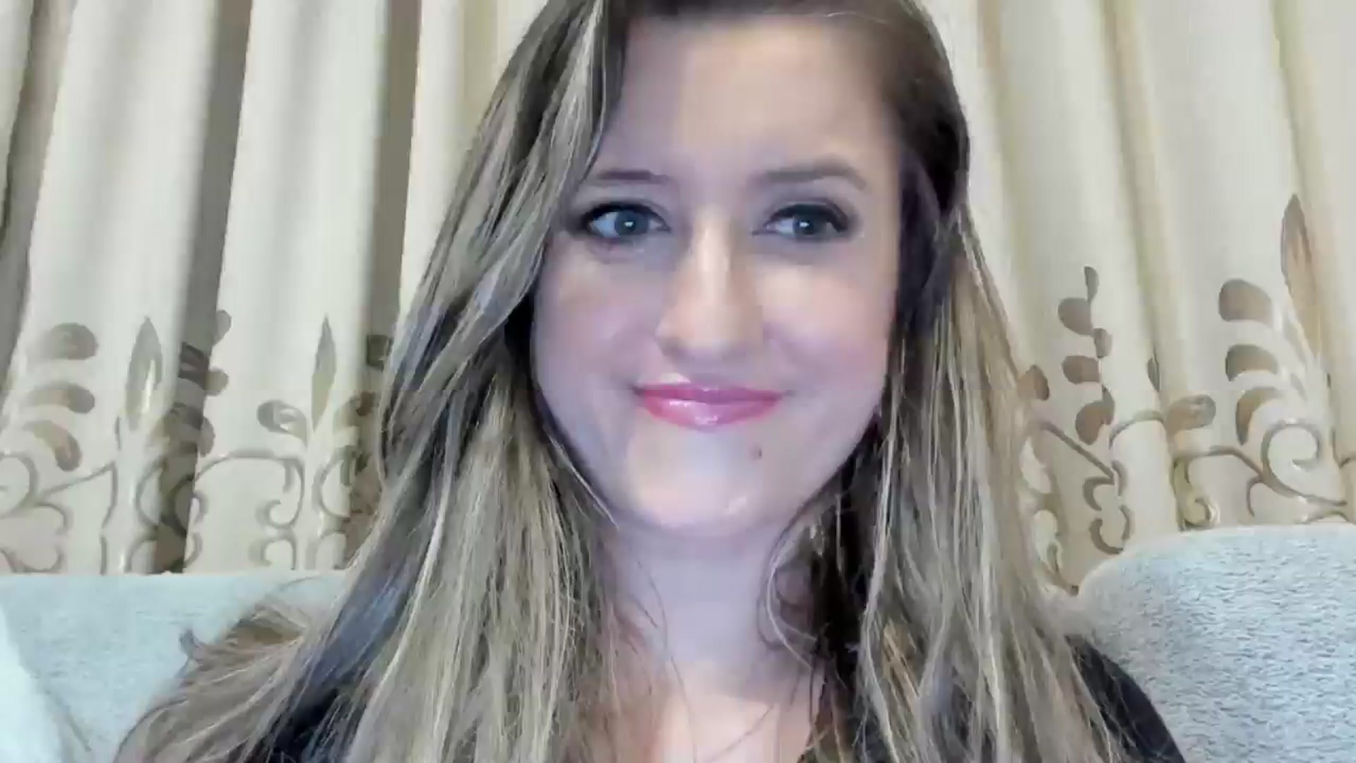 Gallery image thumbnail from BestDream's myfreecams stream on, 10/29/2024, 24:00 image 1 of 20
