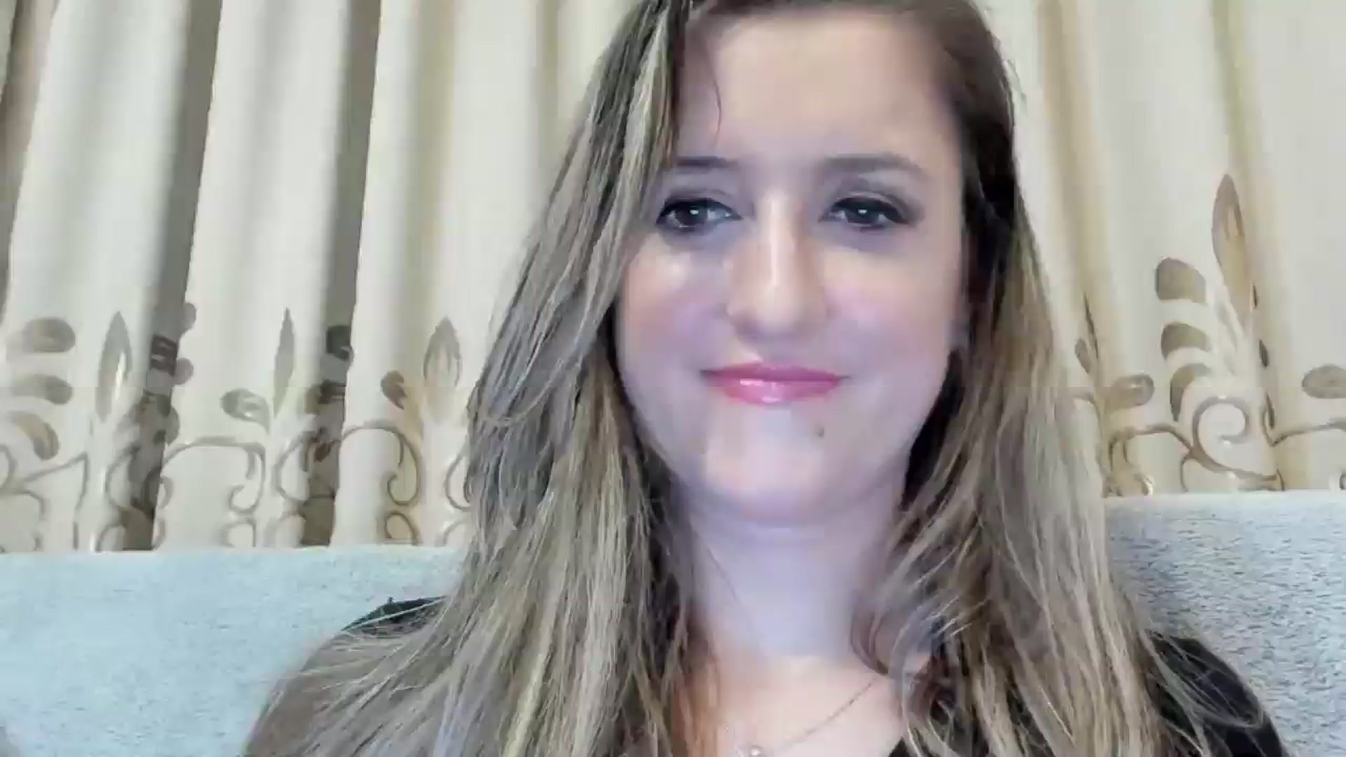 Gallery image thumbnail from BestDream's myfreecams stream on, 10/29/2024, 24:00 image 17 of 20