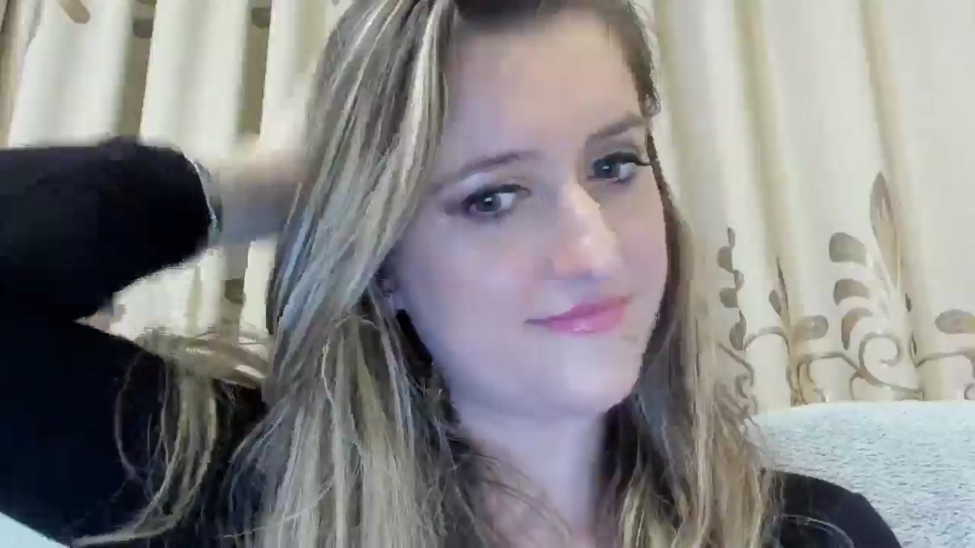 Gallery image thumbnail from BestDream's myfreecams stream on, 10/29/2024, 24:47 image 9 of 20