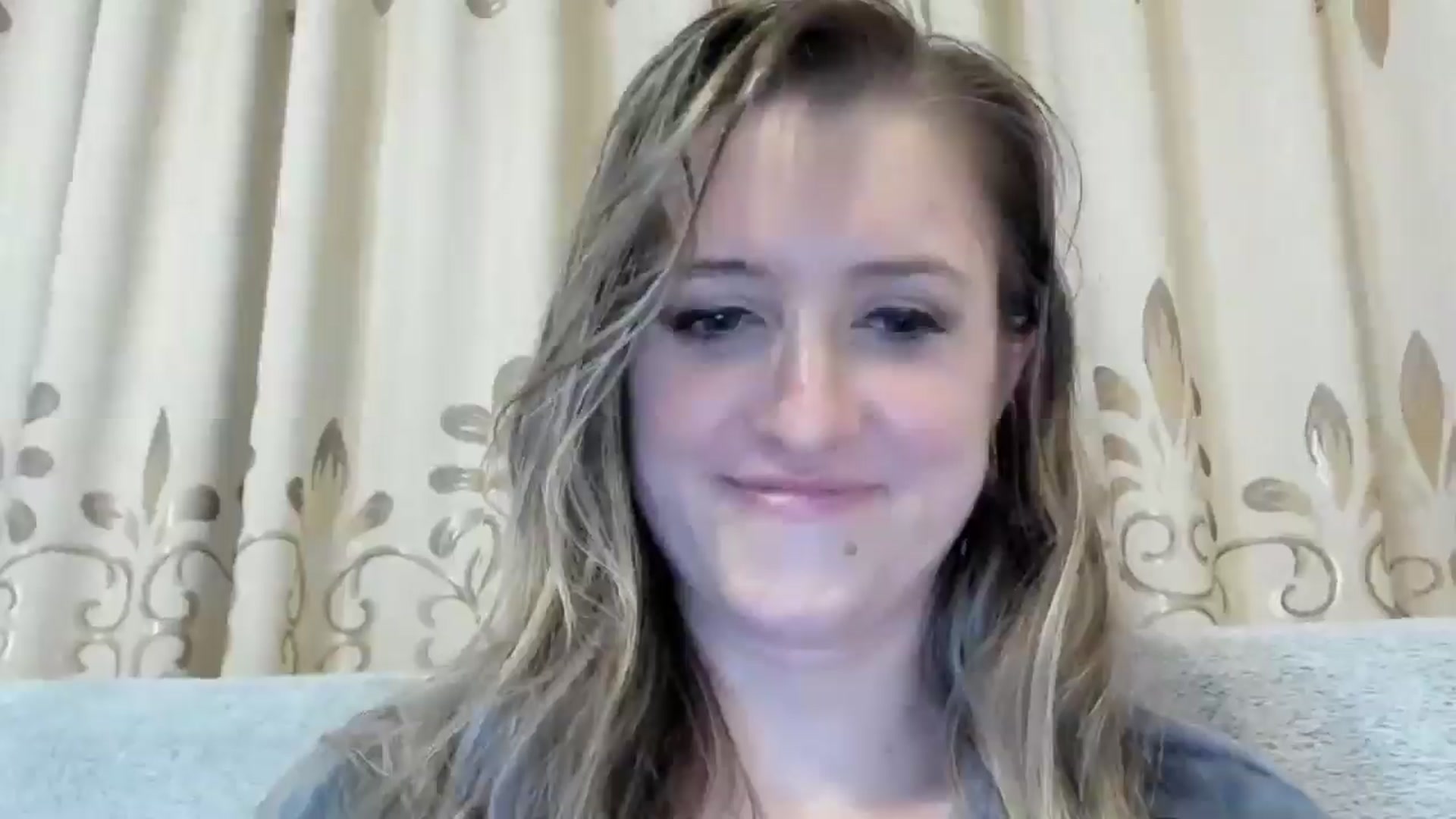 Gallery image thumbnail from BestDream's myfreecams stream on, 10/29/2024, 22:41 image 8 of 20
