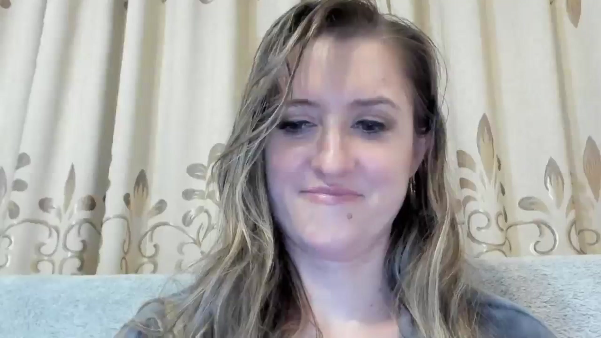 Gallery image thumbnail from BestDream's myfreecams stream on, 10/29/2024, 22:41 image 15 of 20