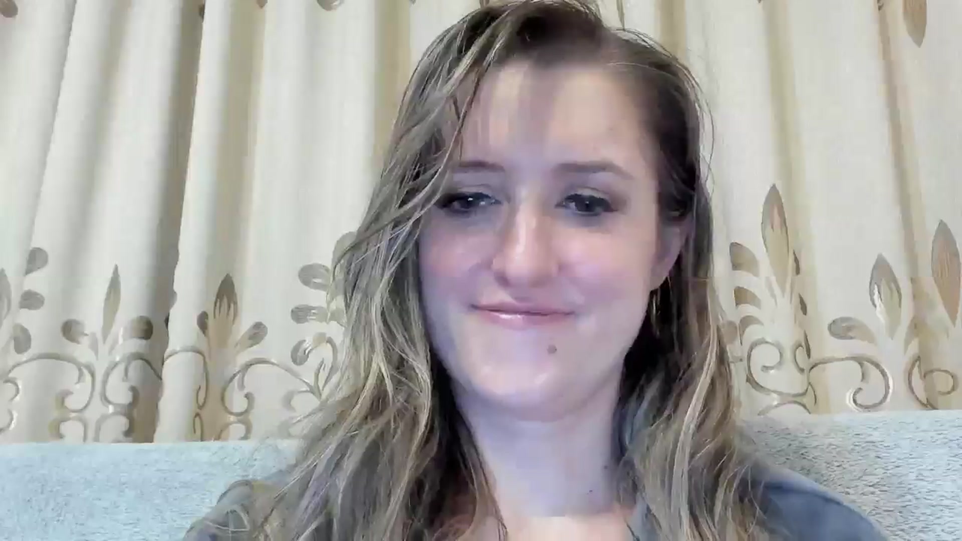 Gallery image thumbnail from BestDream's myfreecams stream on, 10/29/2024, 22:41 image 17 of 20