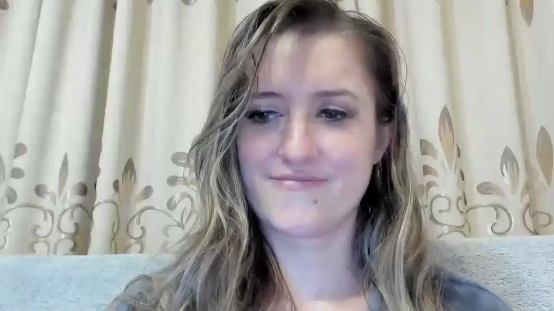 Gallery image thumbnail from BestDream's myfreecams stream on, 10/29/2024, 22:41 image 11 of 20