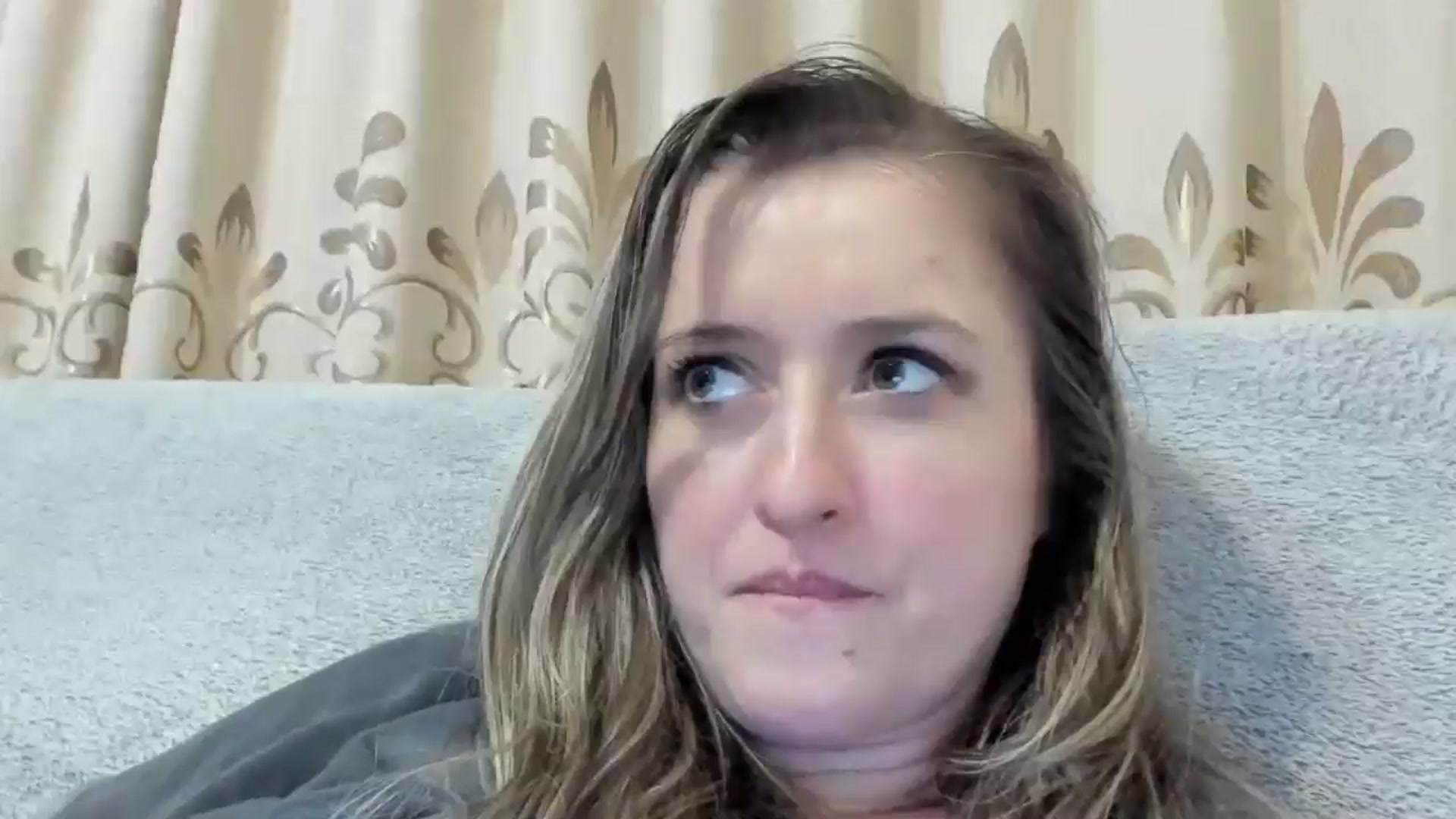 Gallery image thumbnail from BestDream's myfreecams stream on, 10/30/2024, 24:48 image 6 of 20
